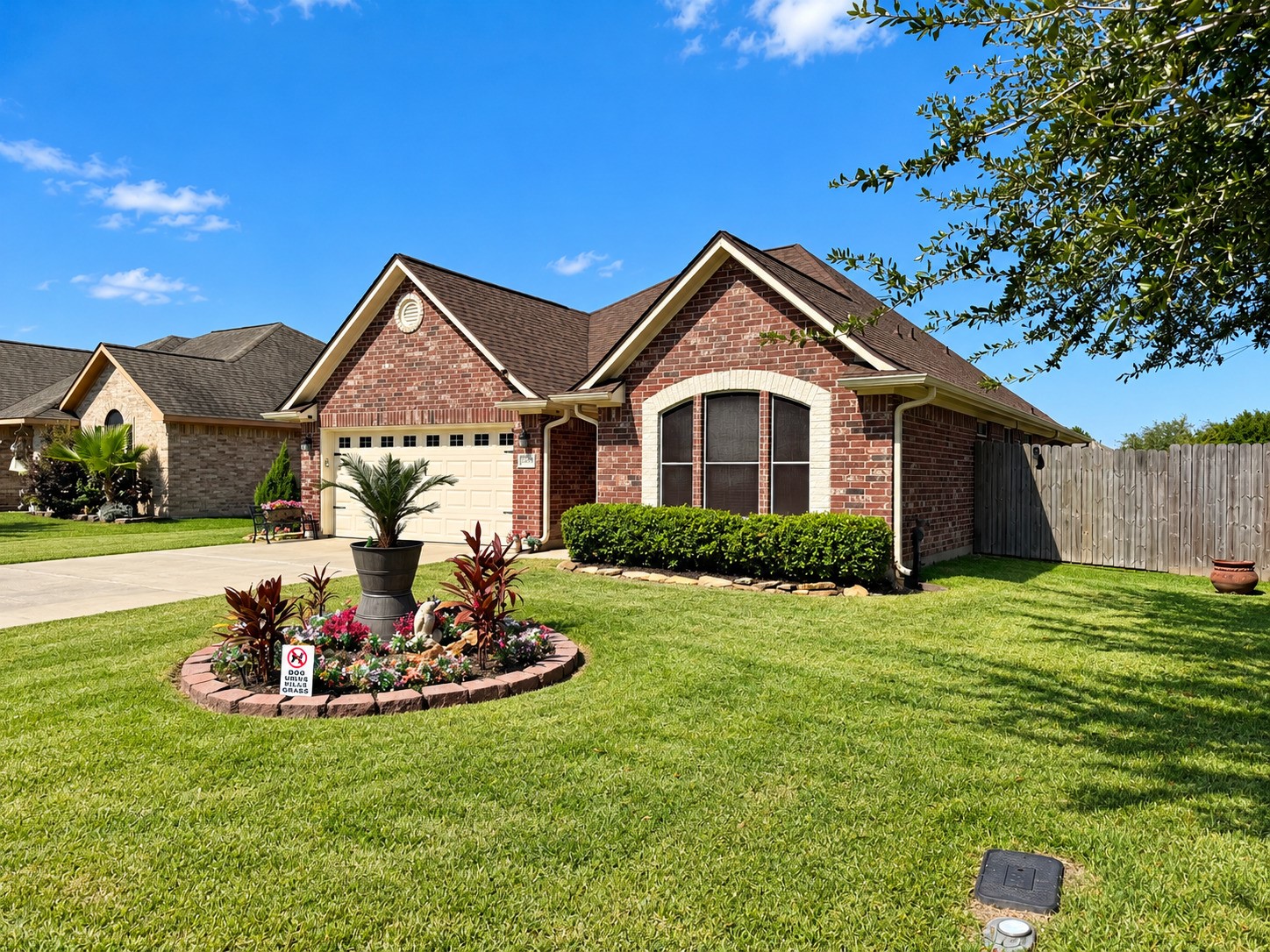11818 Old Spanish Trail Property Photo 1
