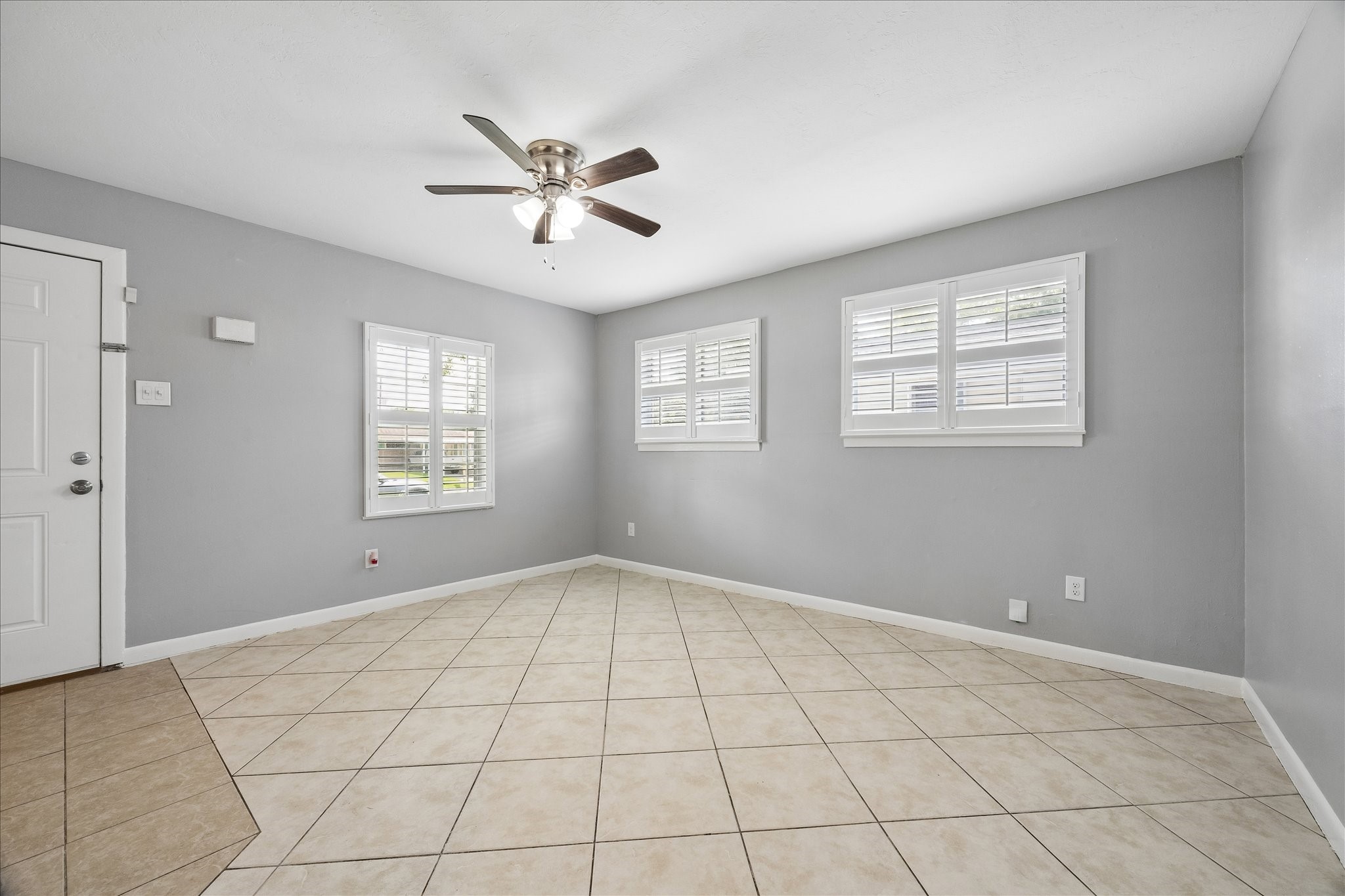3807 Ramsey Drive Property Photo 6