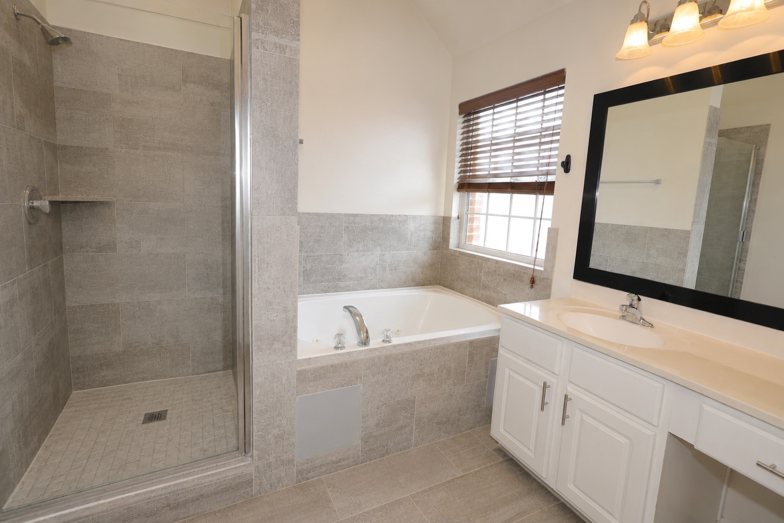 6343 Big Oak Canyon Drive Property Photo 7