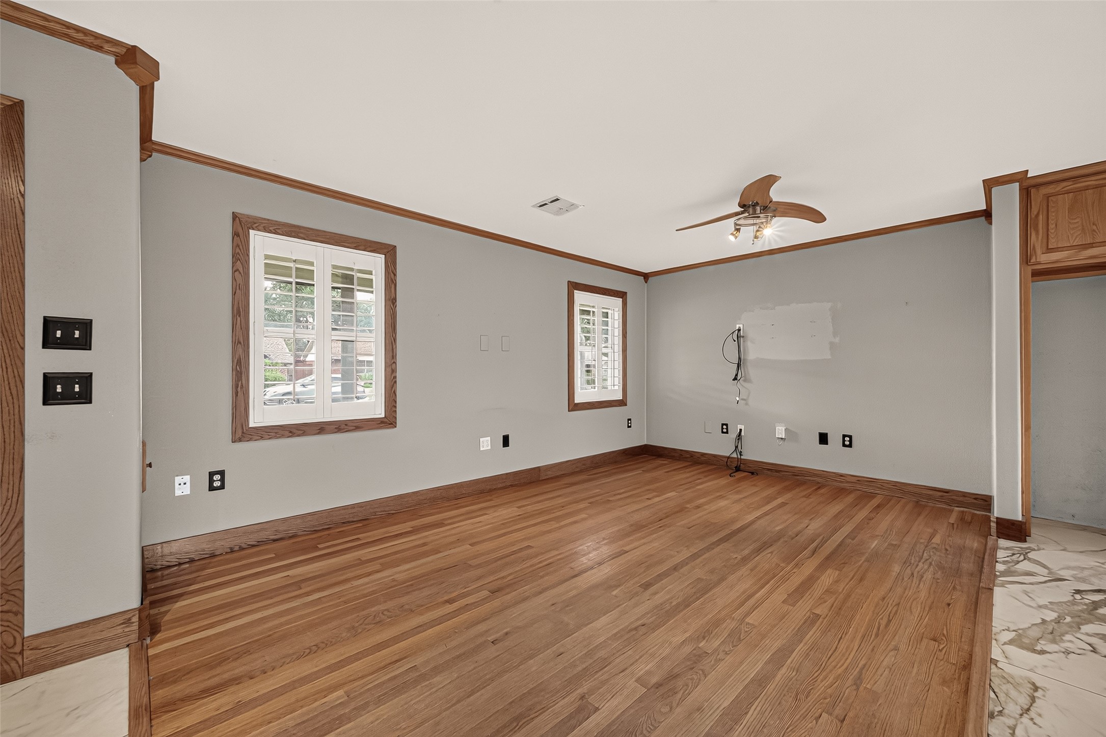 2210 Lazybrook Drive Property Photo 4