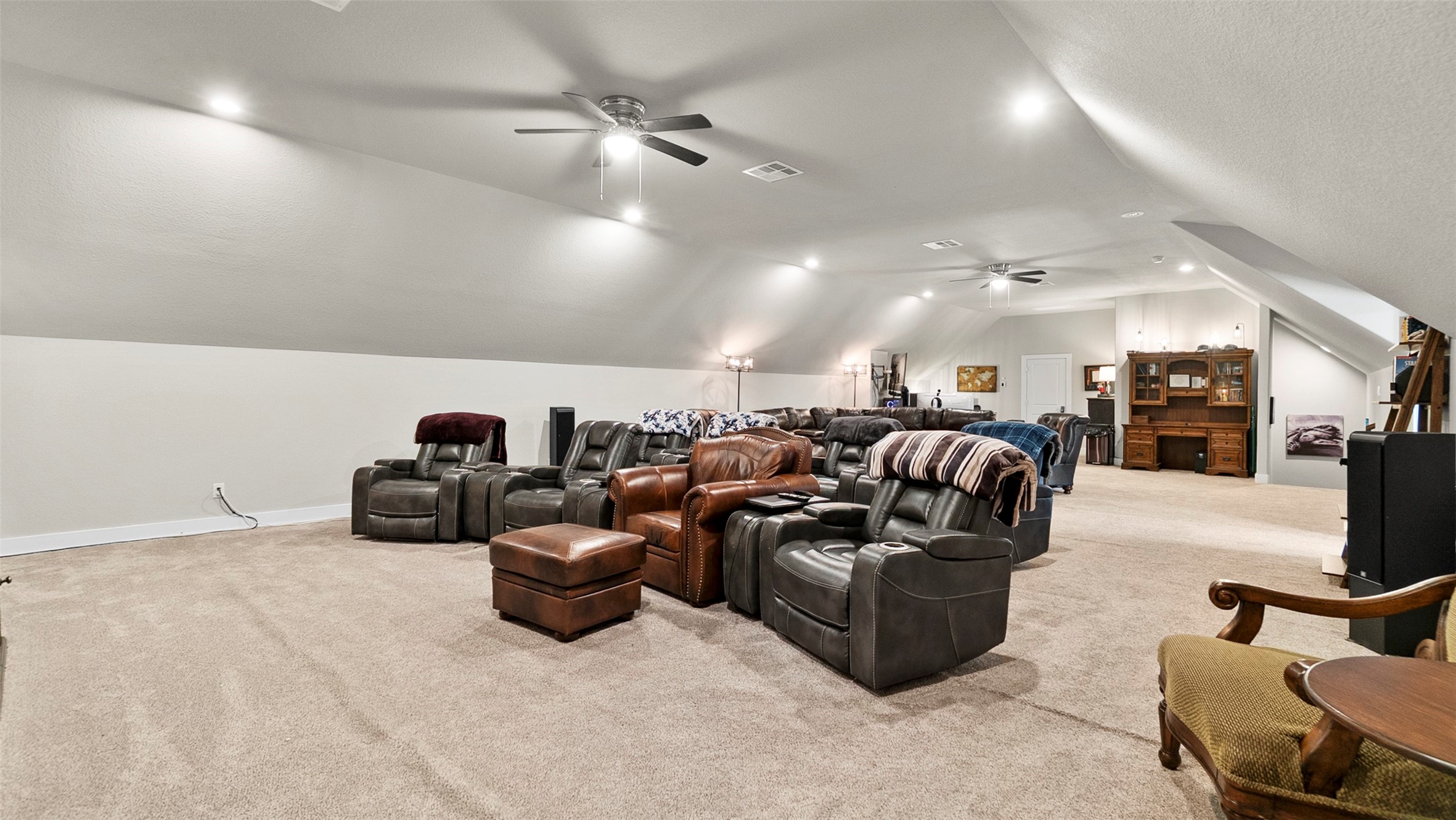 33210 Walnut Crossing Property Photo 38