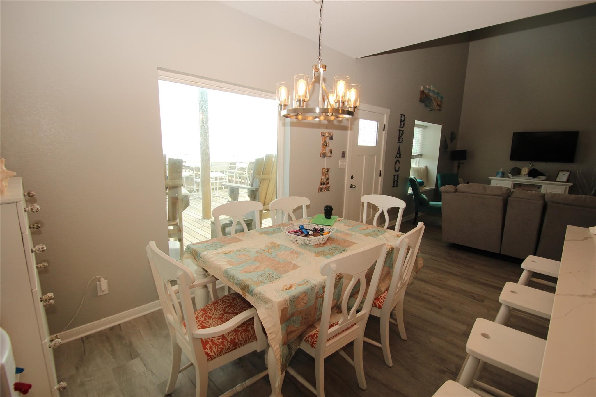 1648 Sandpebble Place Property Photo 12
