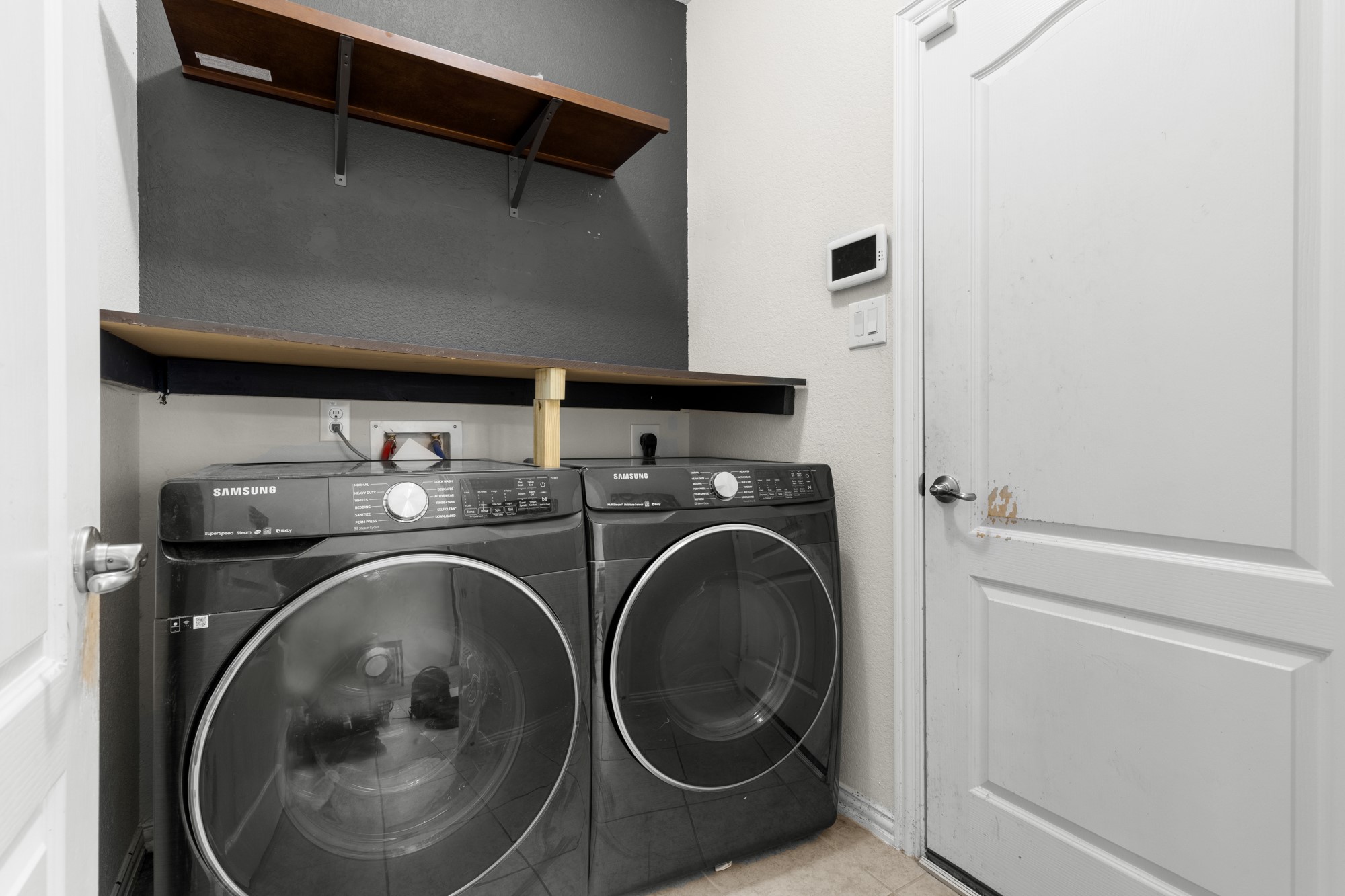 2314 Red Slate Drive Property Photo 13