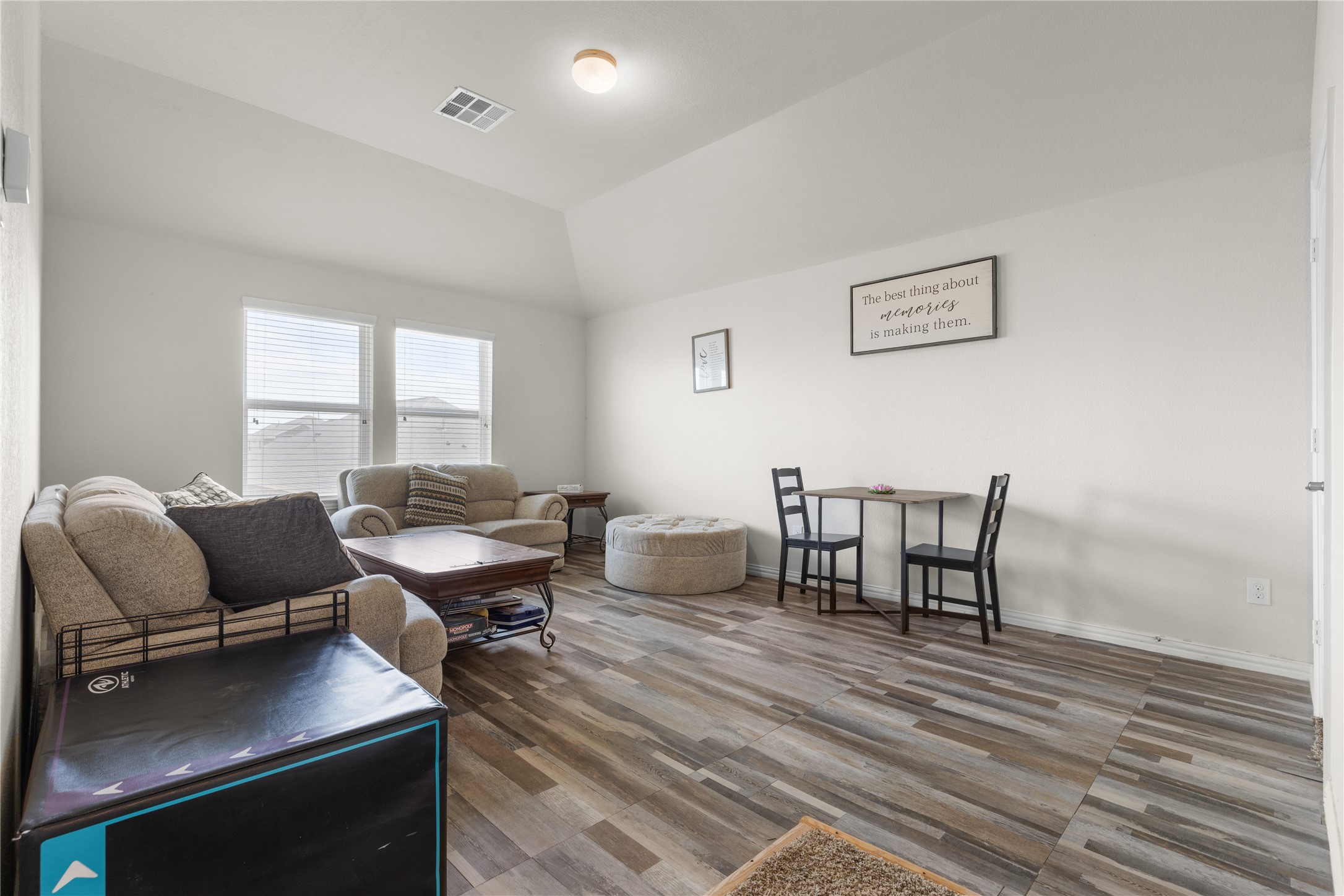 2314 Red Slate Drive Property Photo 15