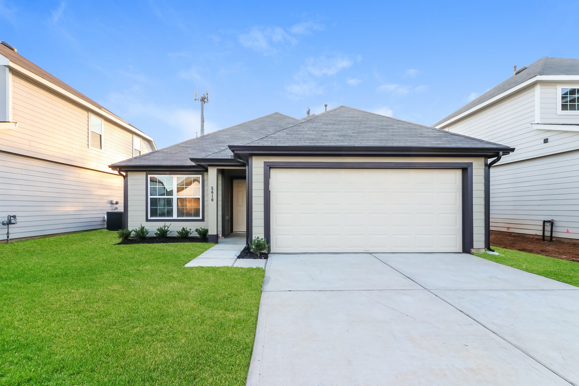 5610 Briana Dee Drive Property Photo 1