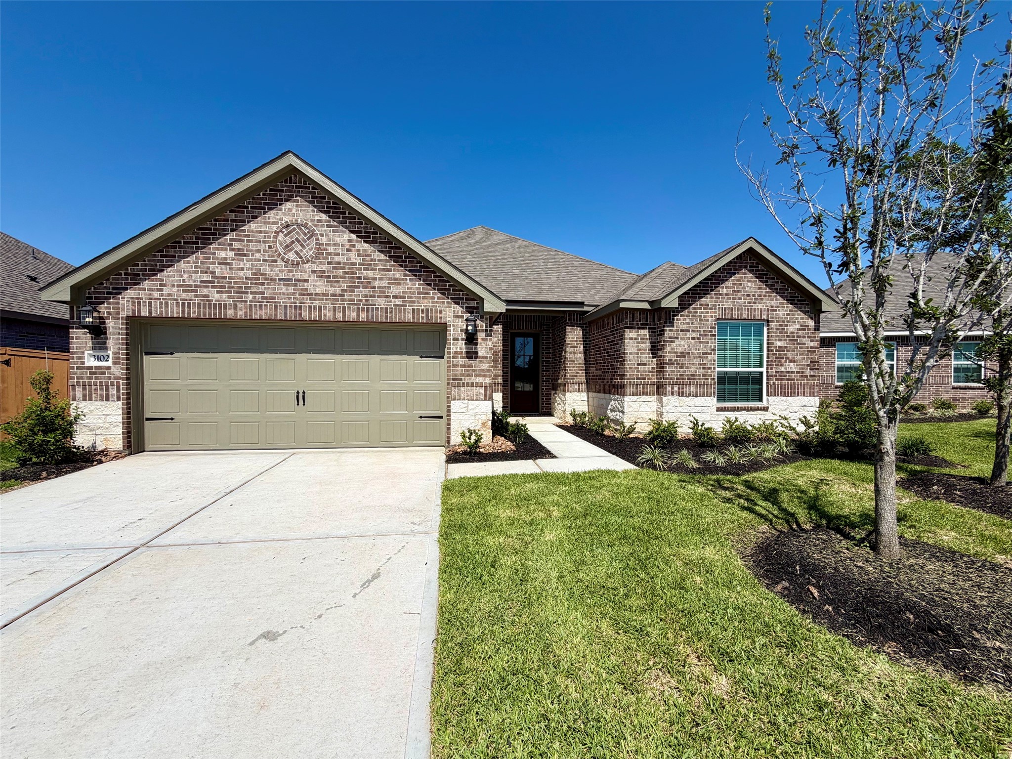 3102 Banyan Drive Property Photo 1