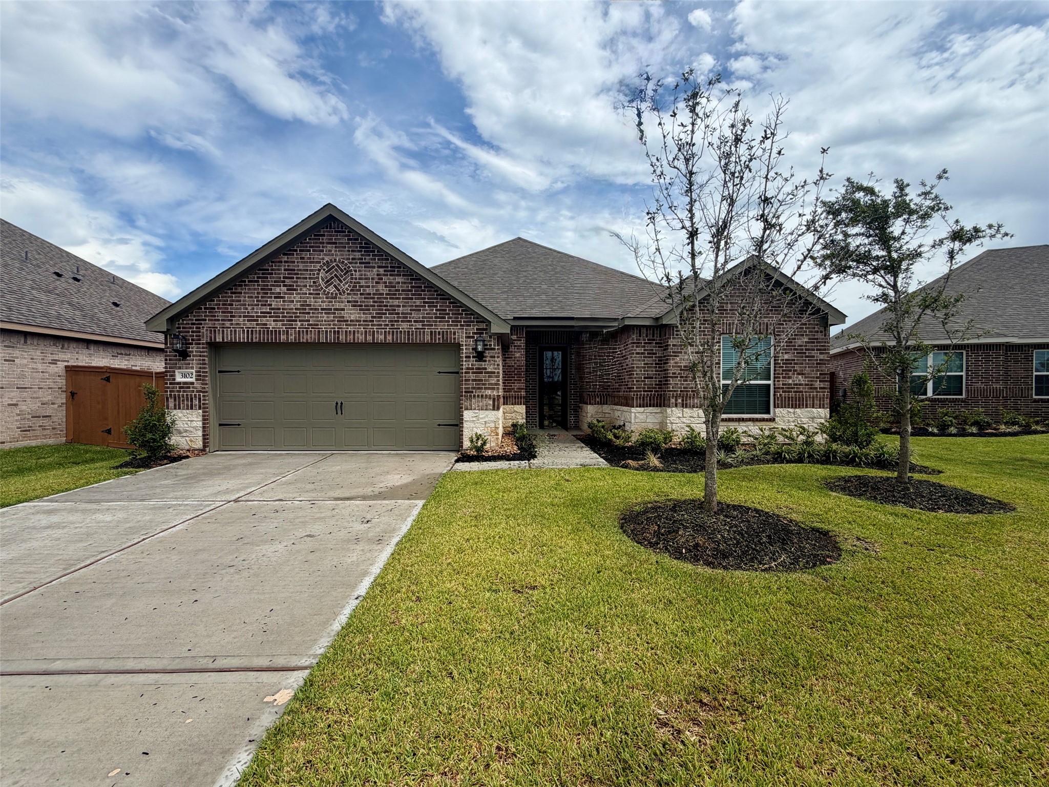 3102 Banyan Drive Property Photo 1