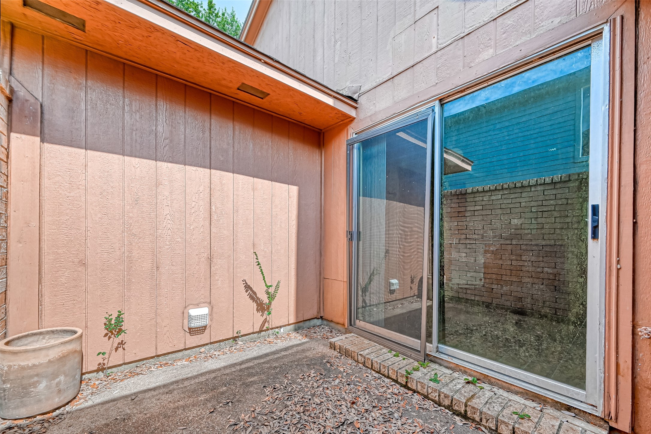 2102 Creekshire Drive Property Photo 29