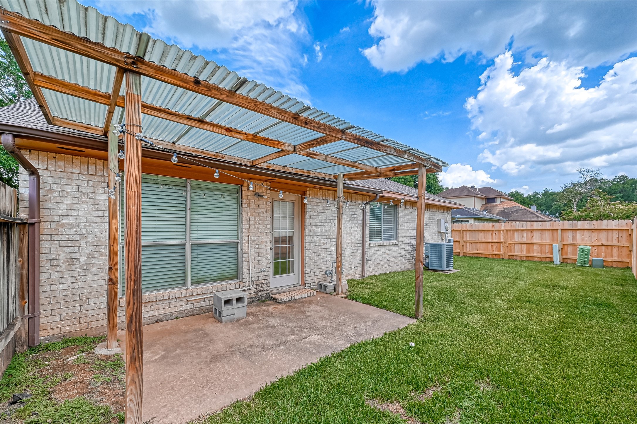 2102 Creekshire Drive Property Photo 35