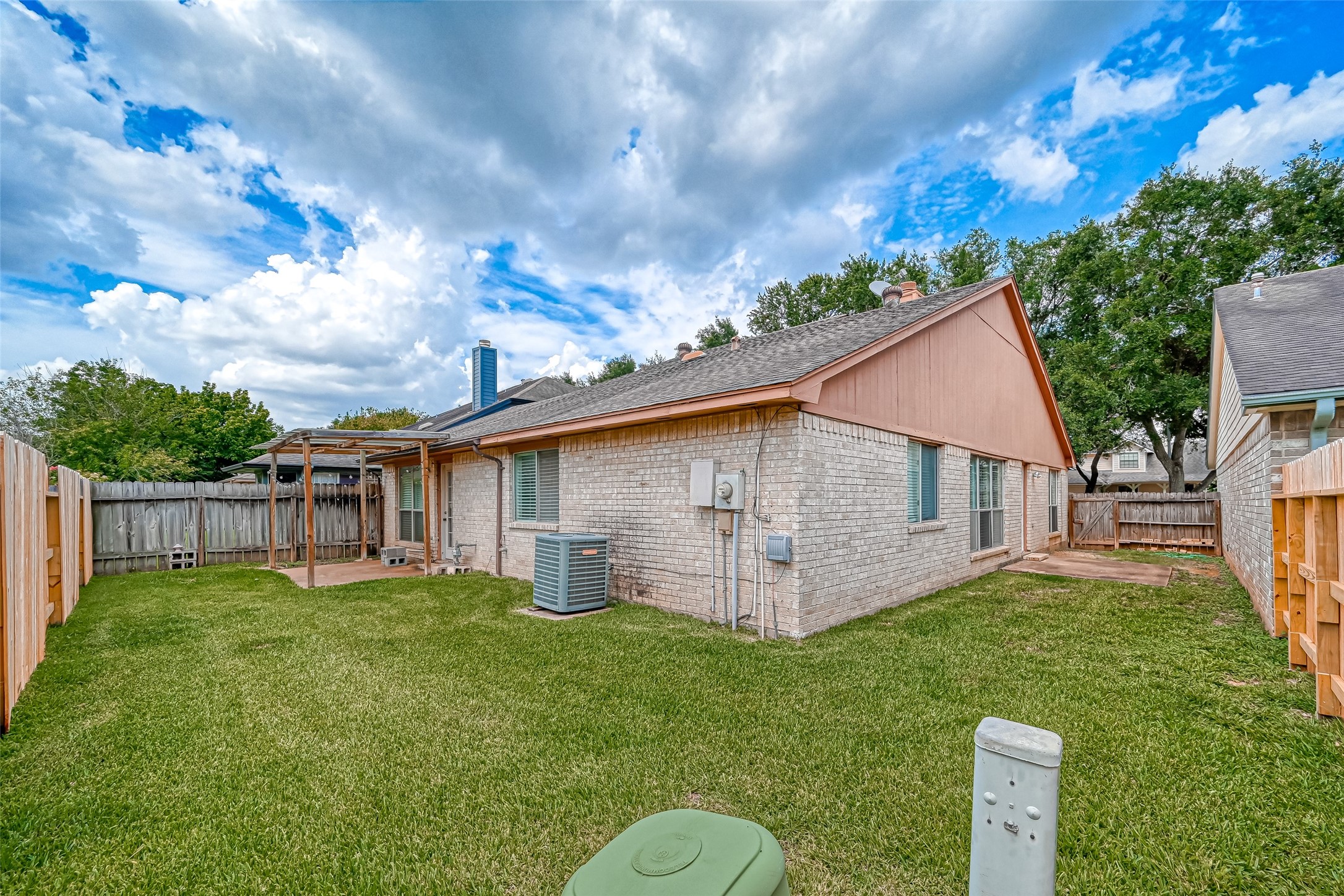 2102 Creekshire Drive Property Photo 36