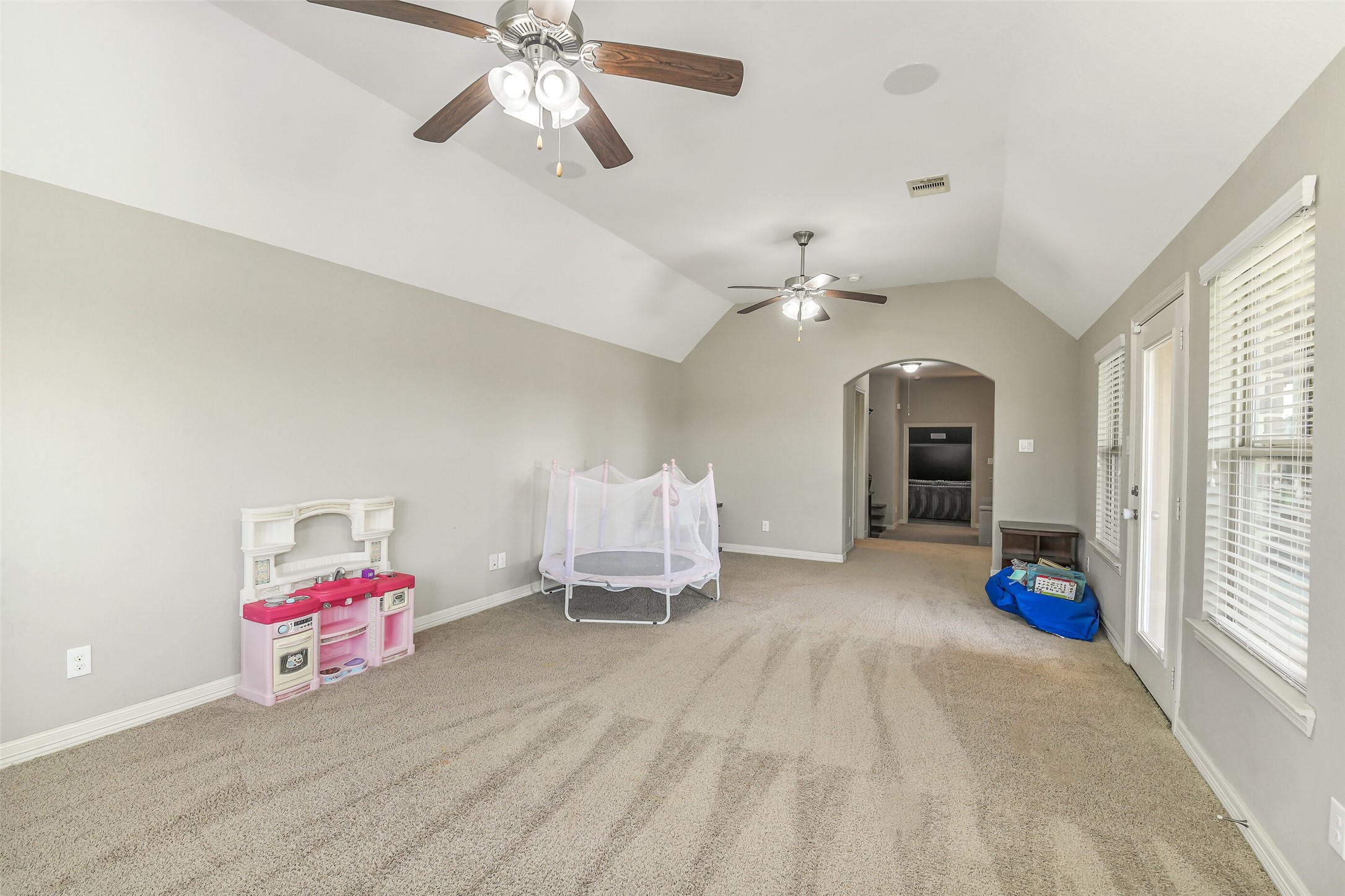 23622 Esperia Street Property Photo 35