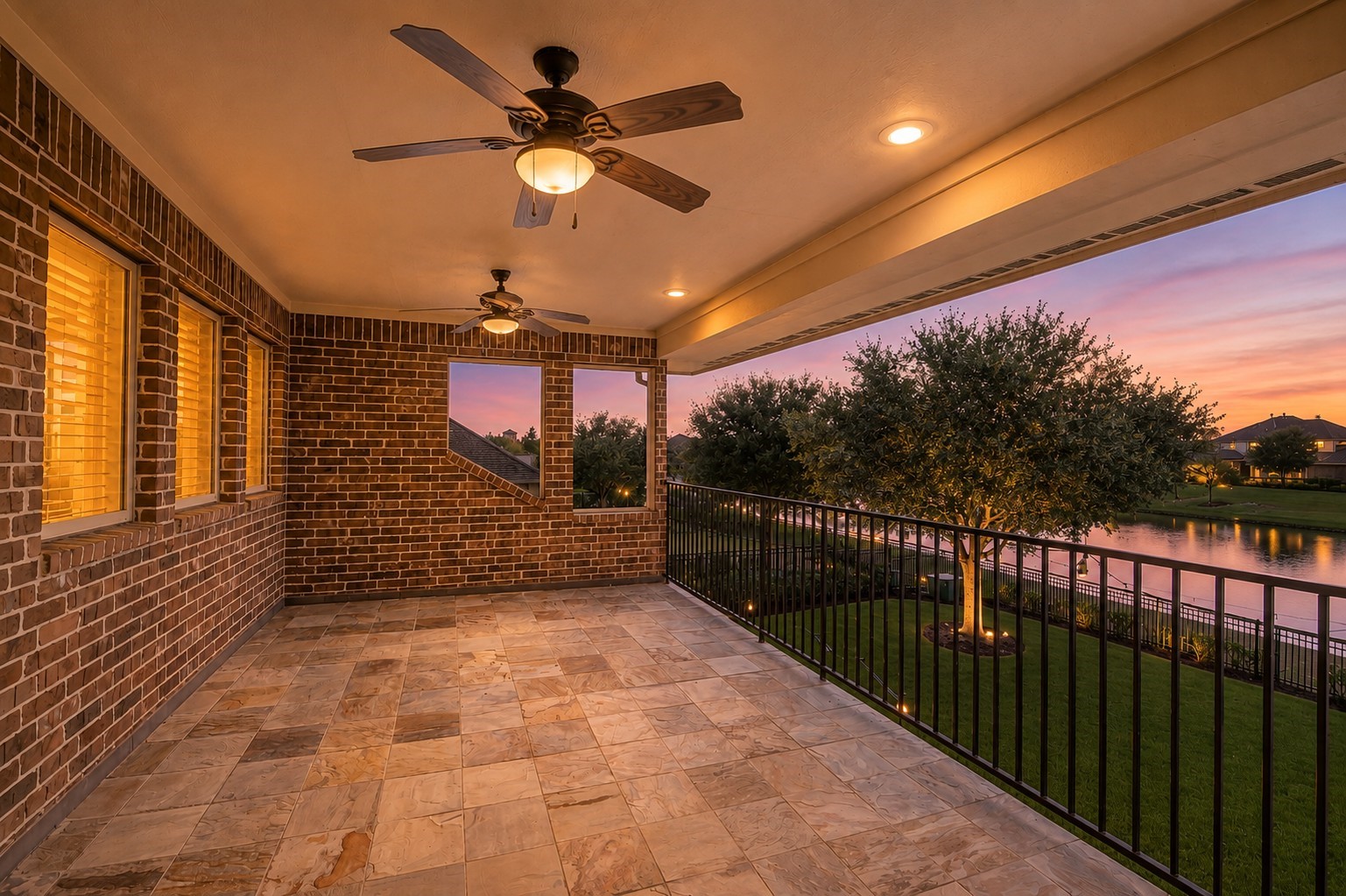23622 Esperia Street Property Photo 40