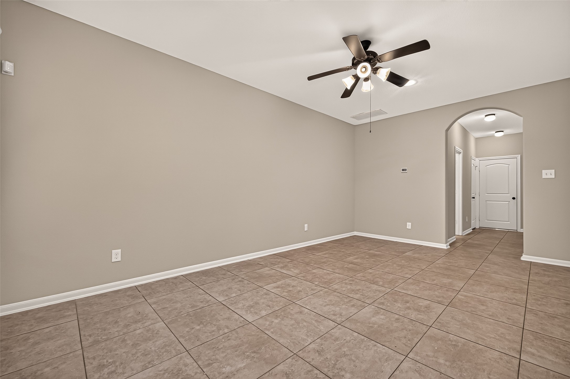 186 Biltmore Loop Property Photo 11