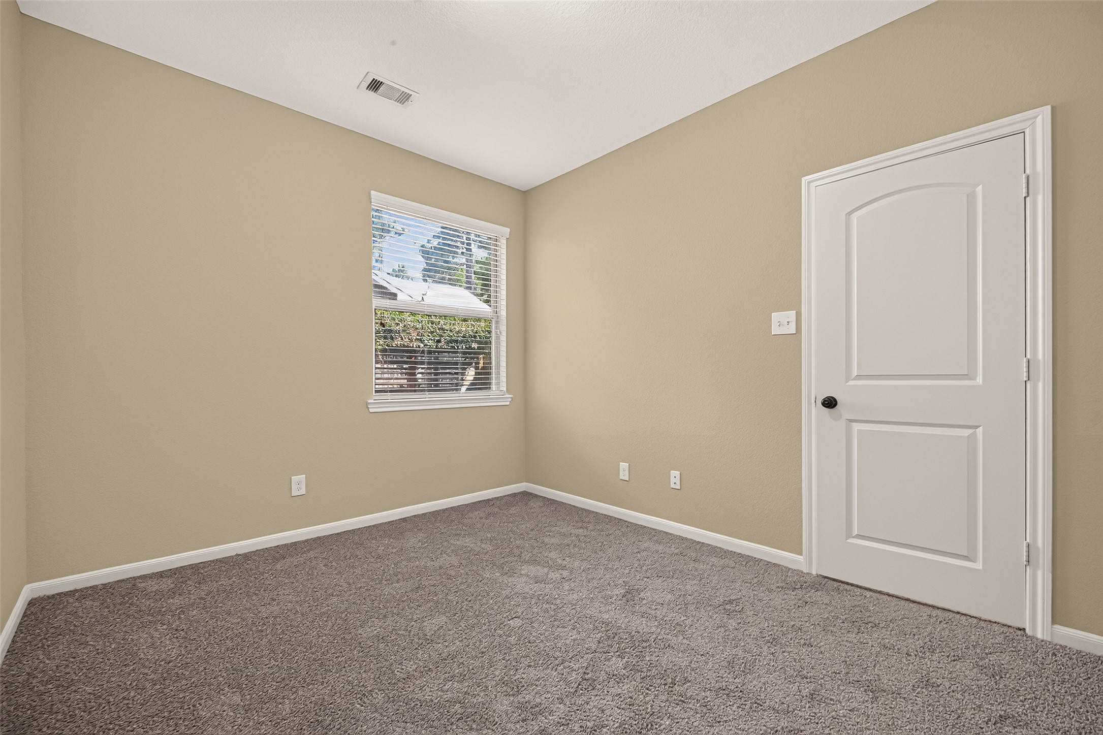 186 Biltmore Loop Property Photo 34