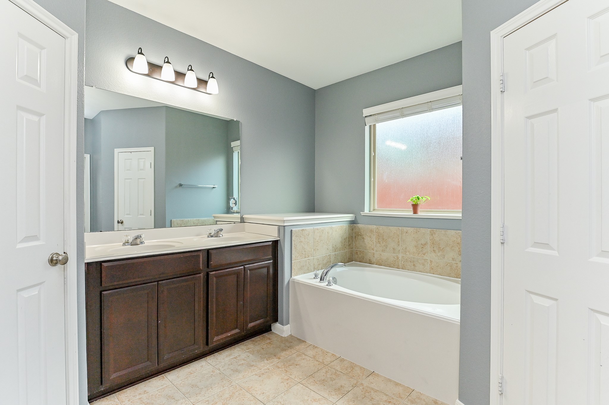 4210 Churchill Place Court Property Photo 22