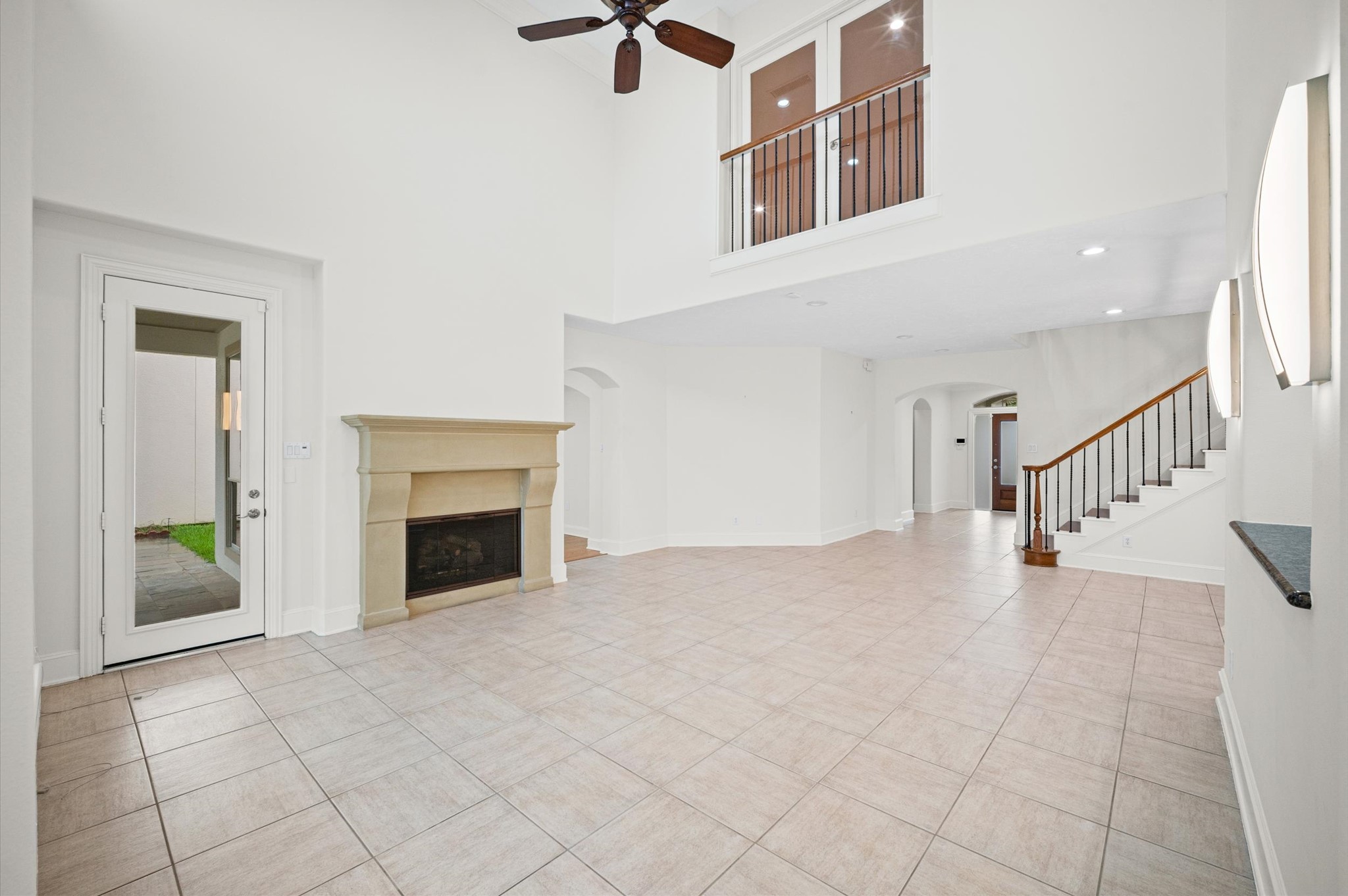 14227 Flower Creek Lane Property Photo 6