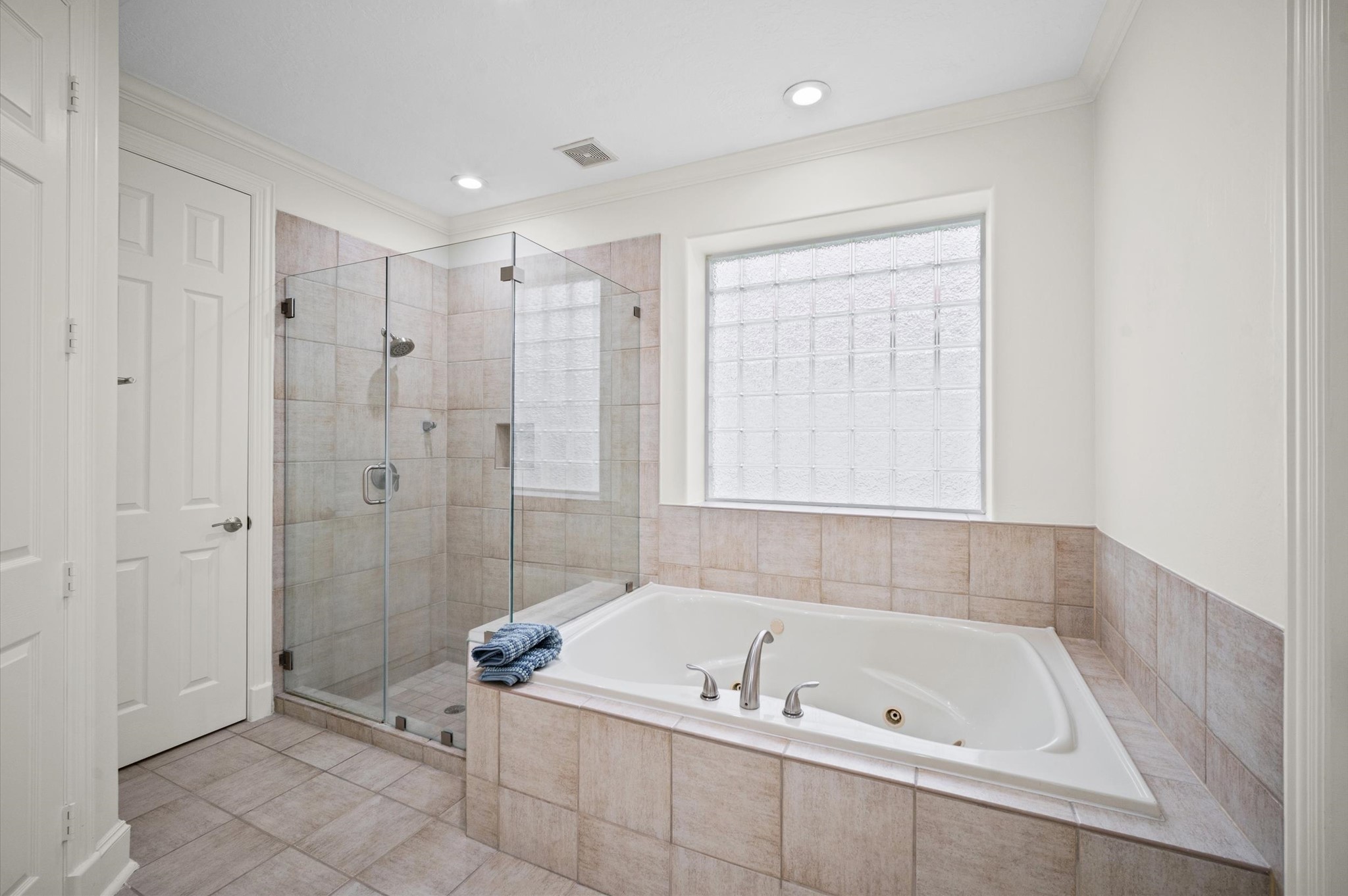 14227 Flower Creek Lane Property Photo 14