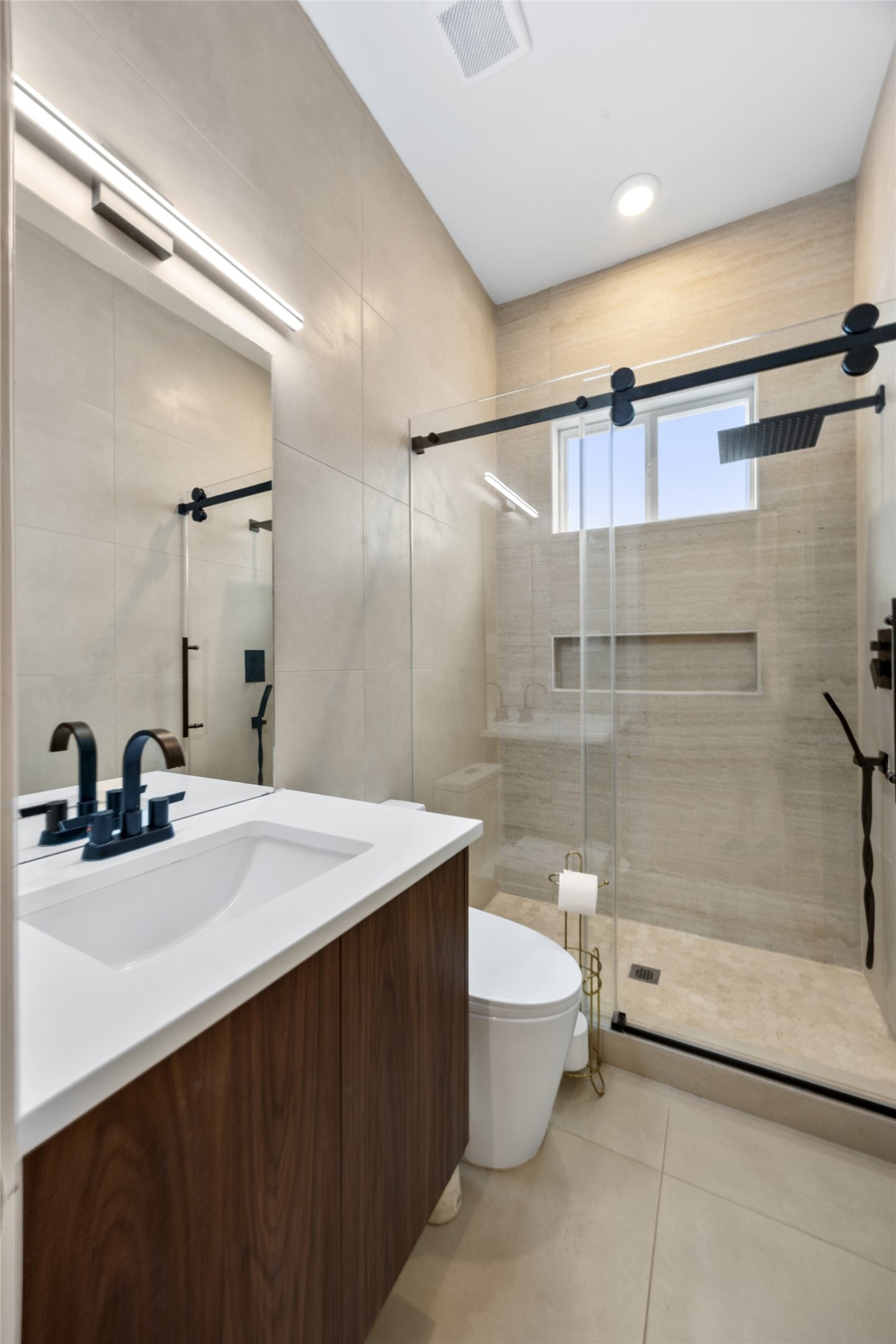 6413 Lamayah Street Property Photo 29