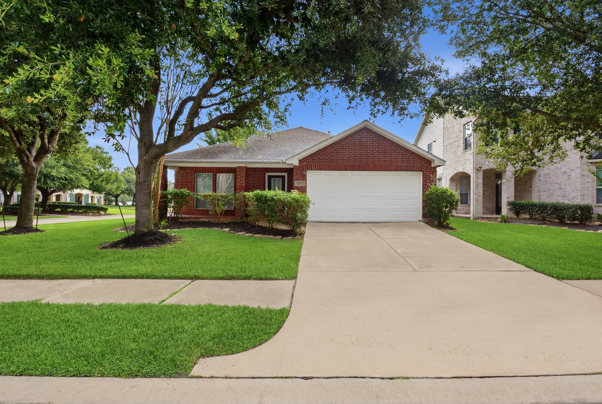 19226 Countryhills Court Property Photo 1