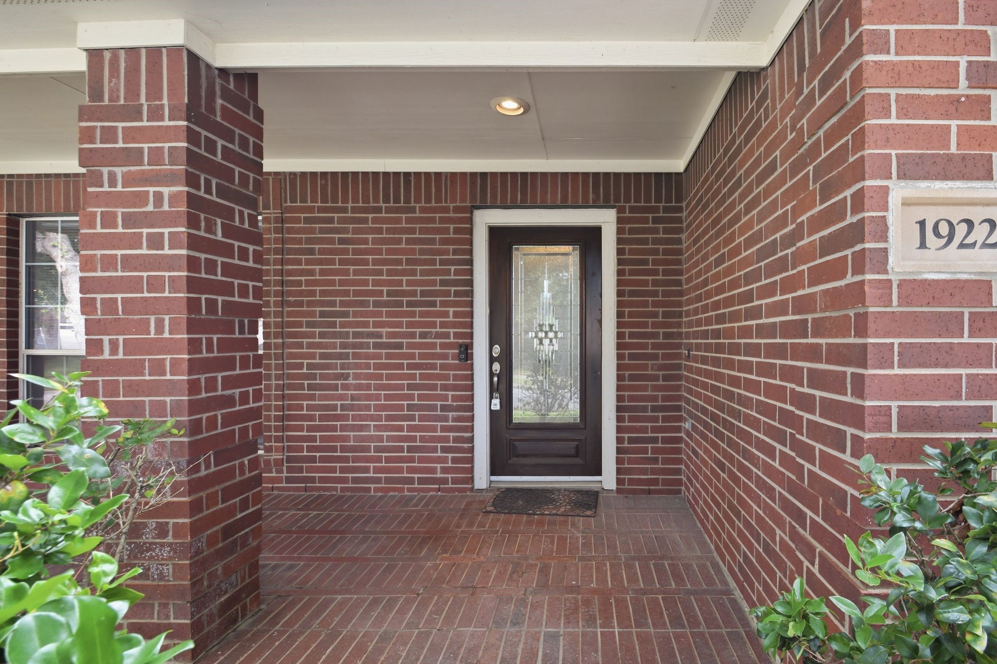 19226 Countryhills Court Property Photo 6