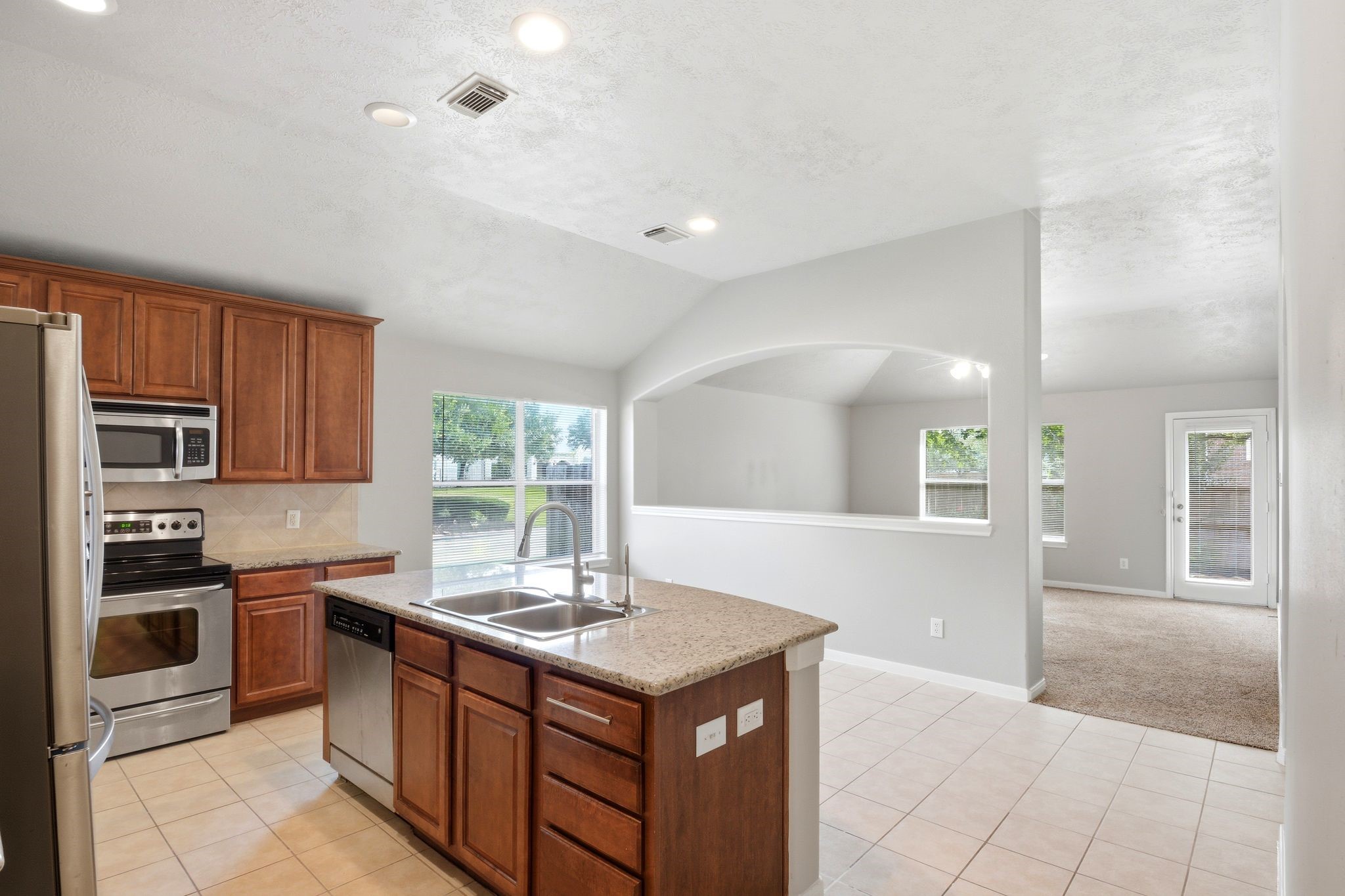 19226 Countryhills Court Property Photo 14