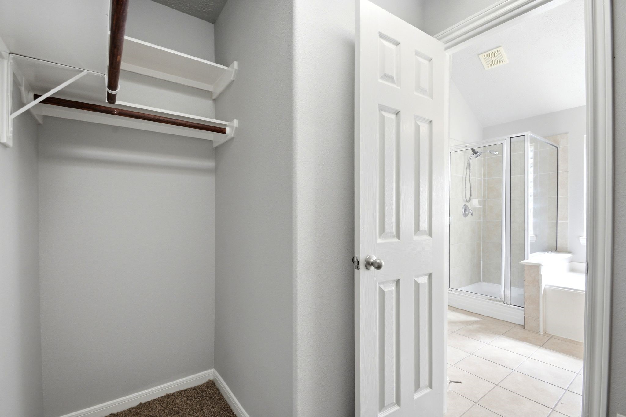 19226 Countryhills Court Property Photo 36