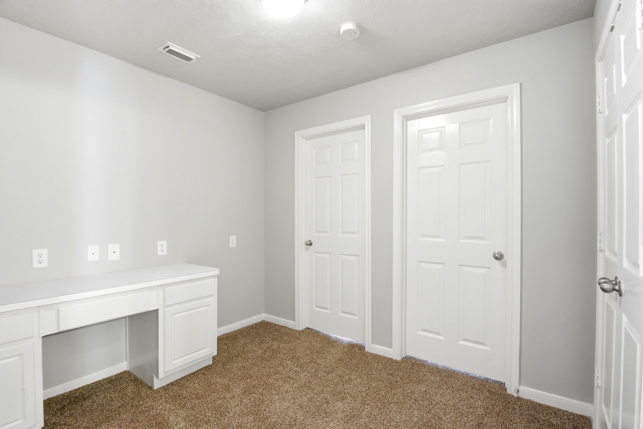 19226 Countryhills Court Property Photo 40