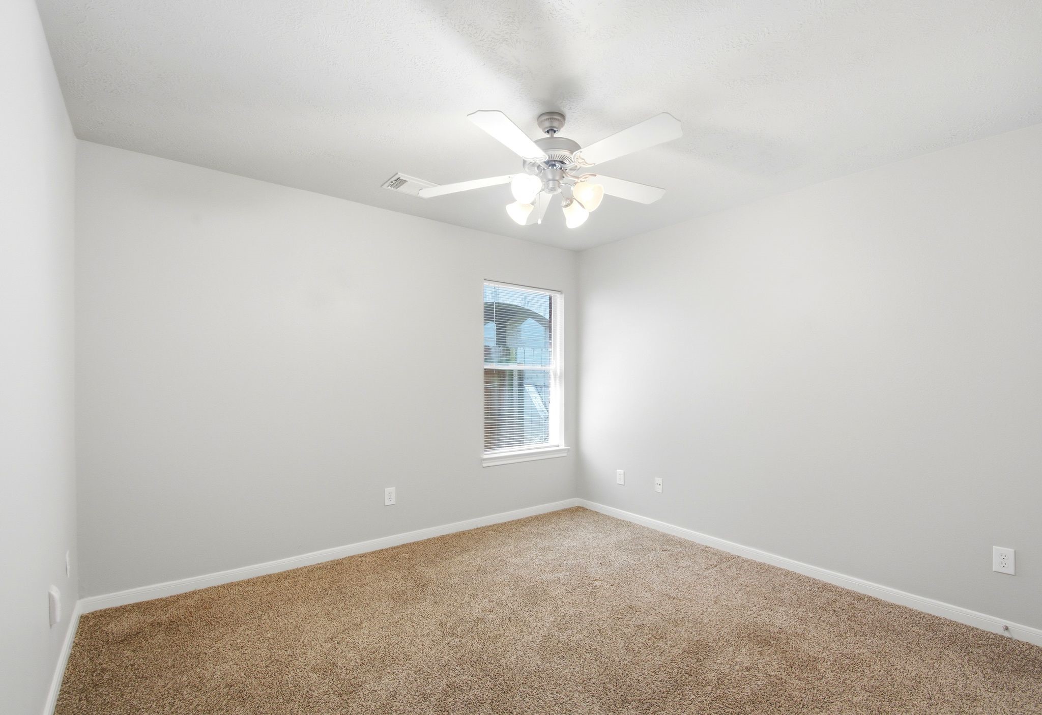 19226 Countryhills Court Property Photo 43