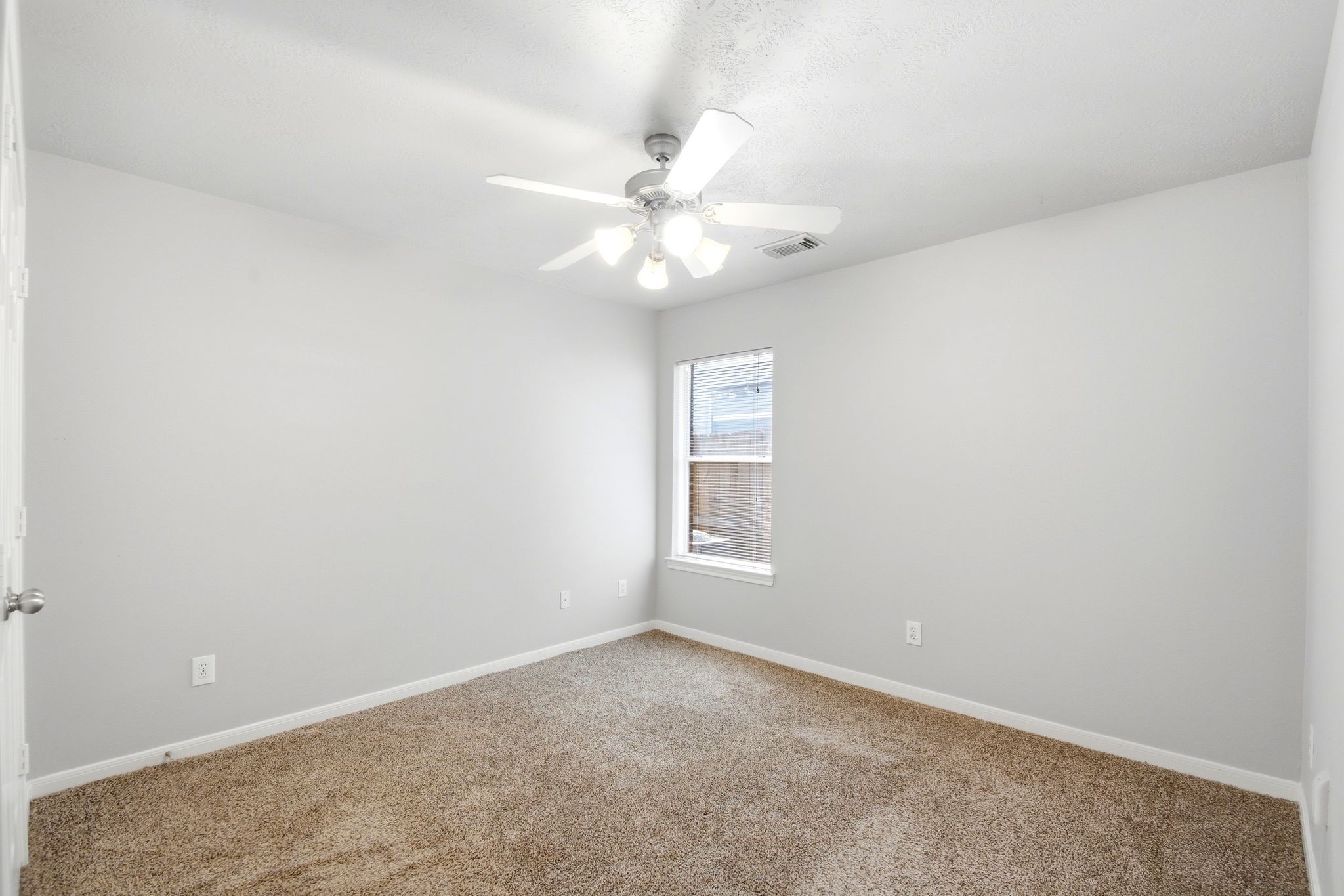 19226 Countryhills Court Property Photo 45