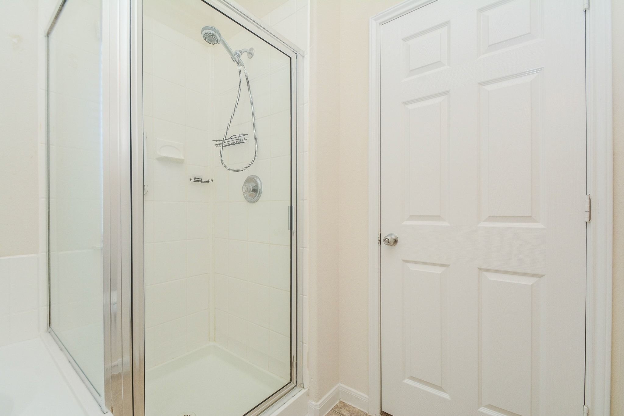 2223 Castle Garden Property Photo 25