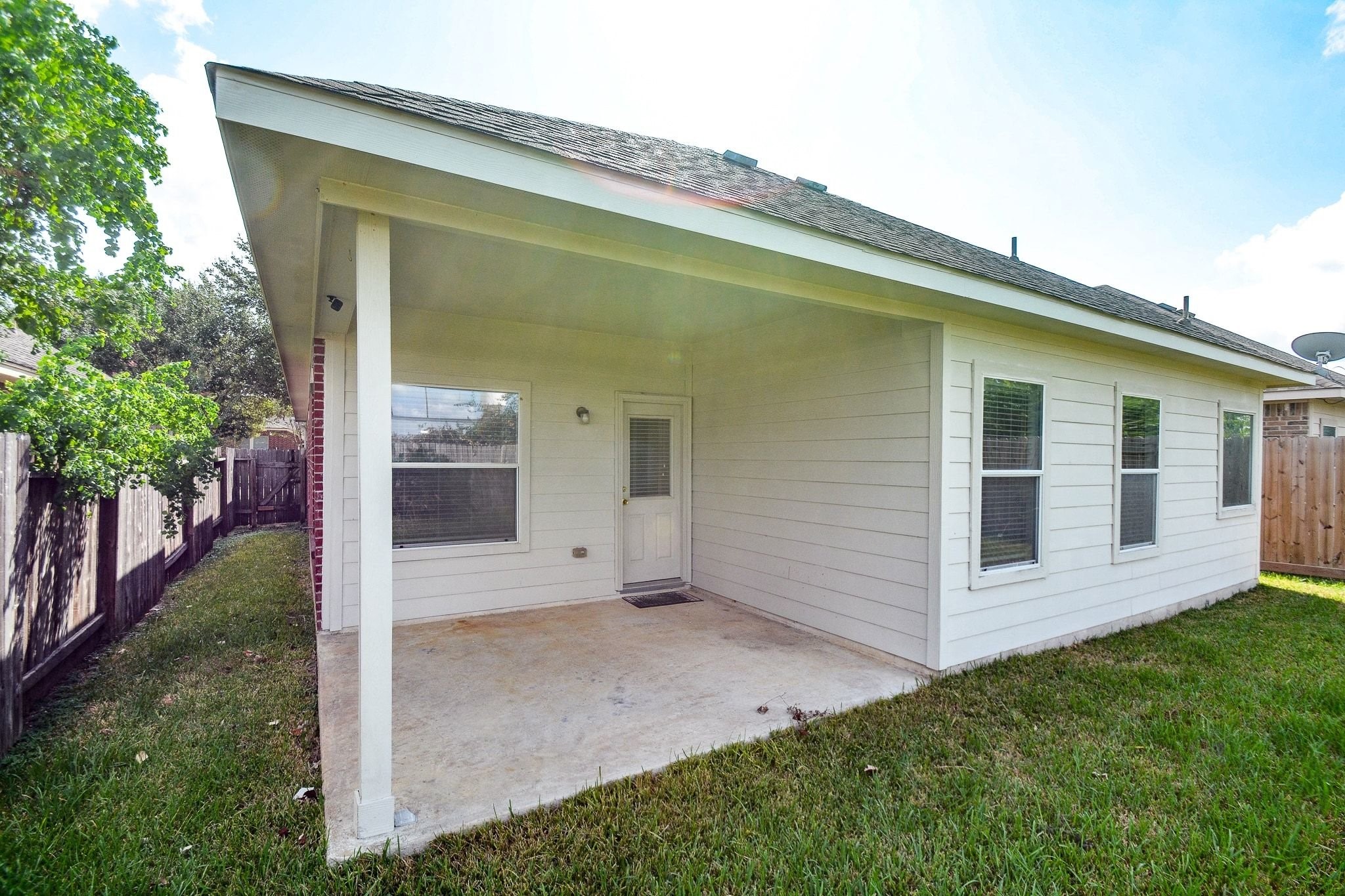 2223 Castle Garden Property Photo 41