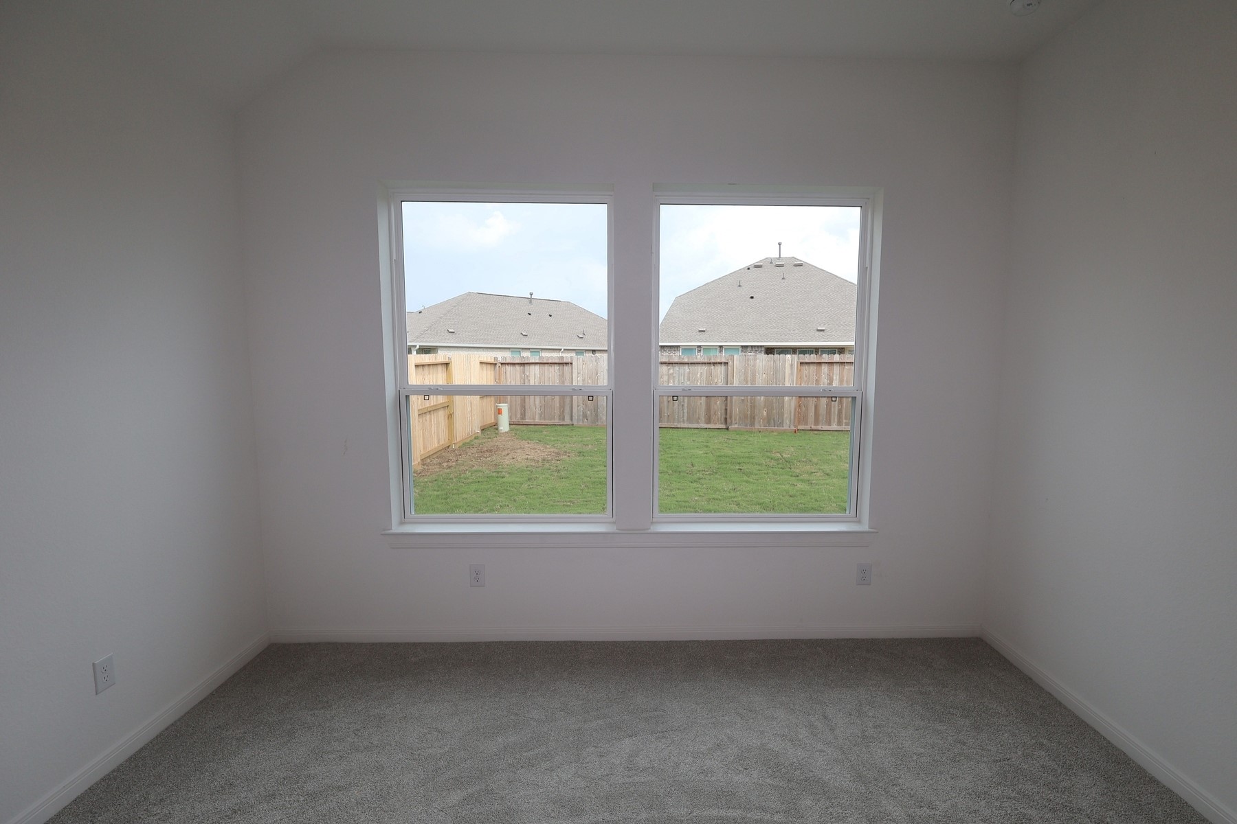 31926 Rich Meadows Court Property Photo 11
