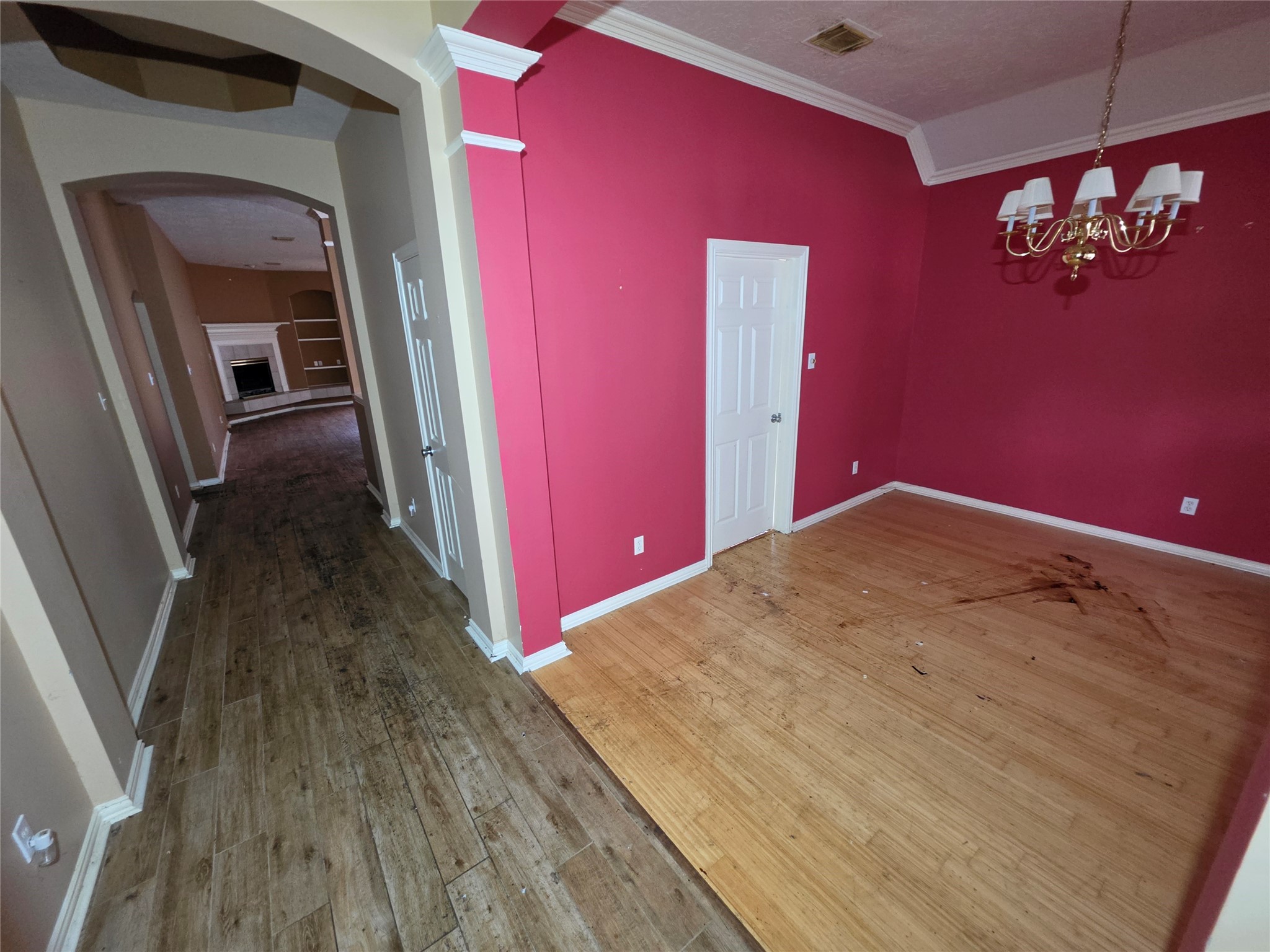 10218 Cherry Laurel Lane Property Photo 2