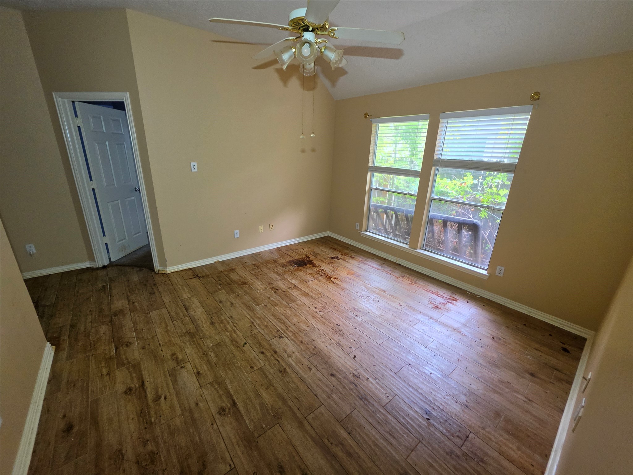 10218 Cherry Laurel Lane Property Photo 19