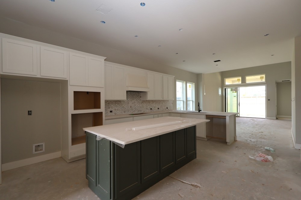 8903 Blackwoods Court Property Photo 27