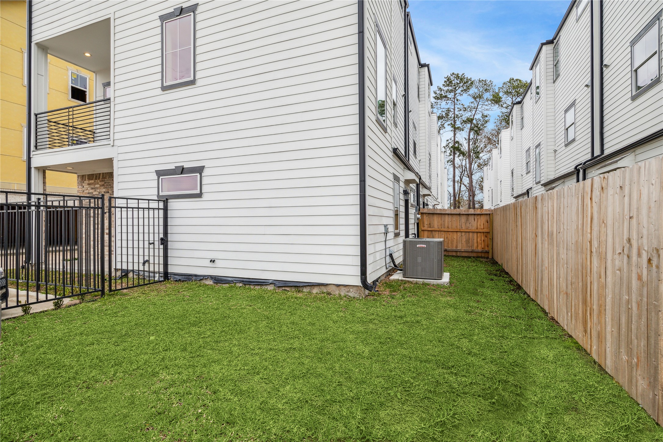 5502a Wheatley Street Property Photo 2