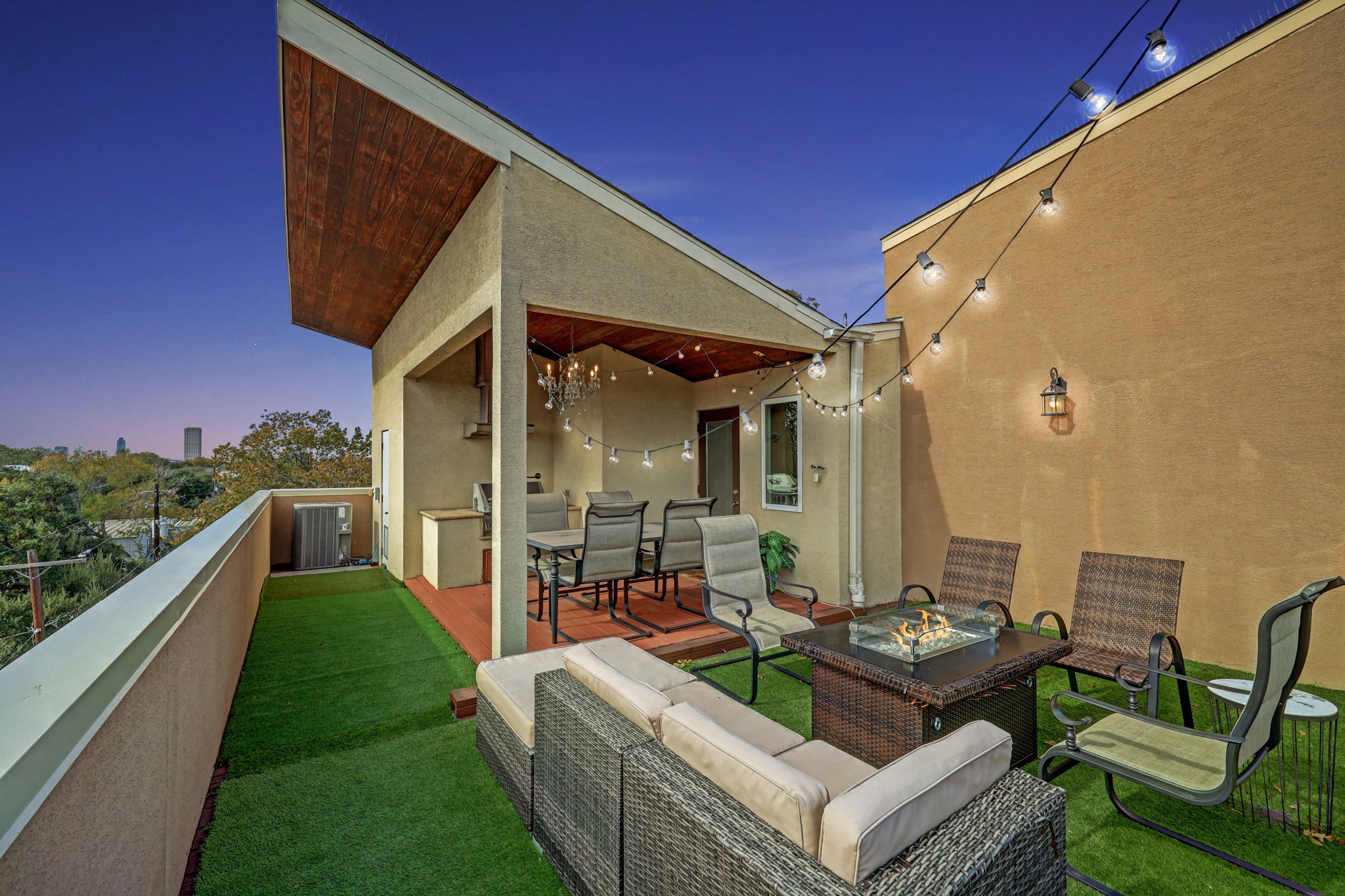 2022 Converse Street Property Photo 22
