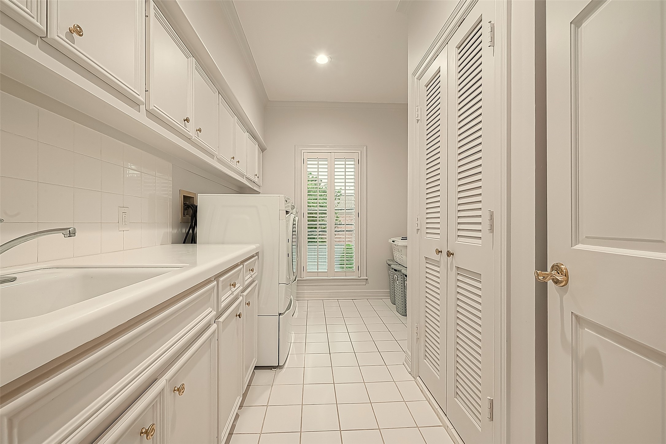 983 S Post Oak Lane Property Photo 41