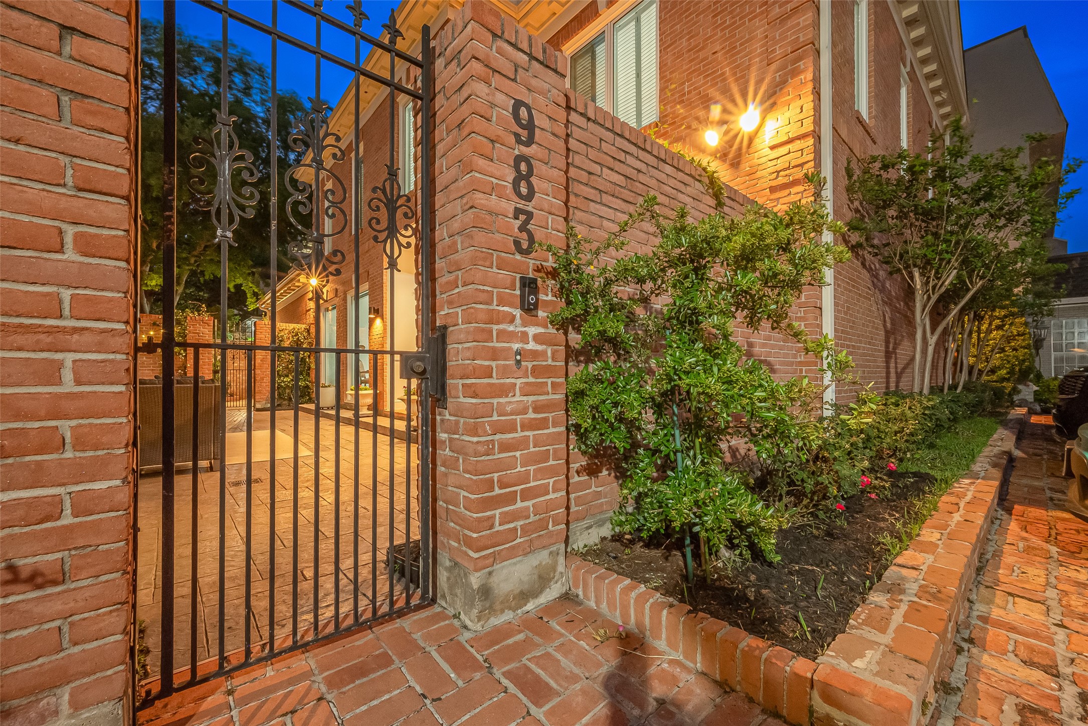 983 S Post Oak Lane Property Photo 43