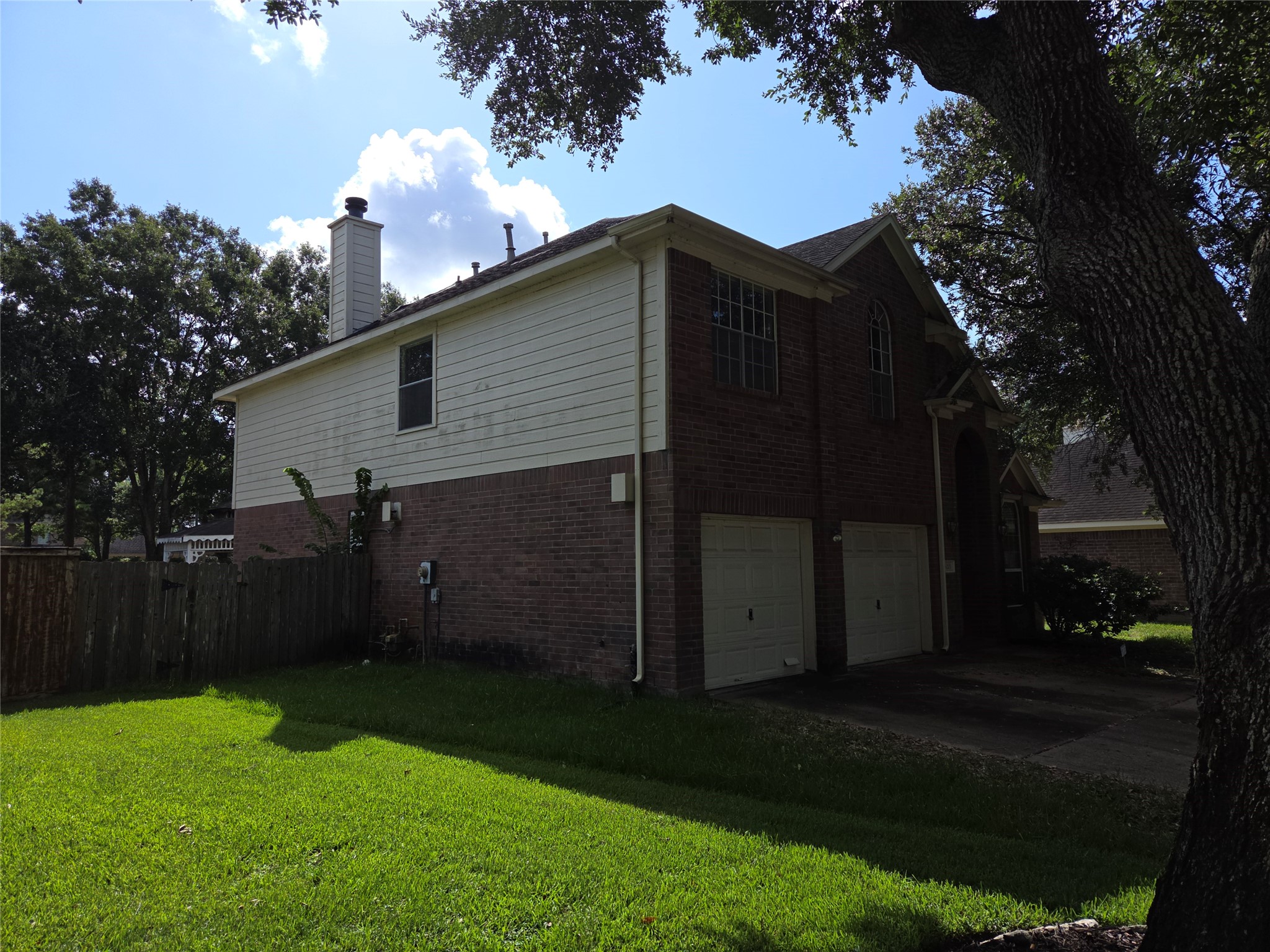 6203 Faulkner Ridge Drive Property Photo 2