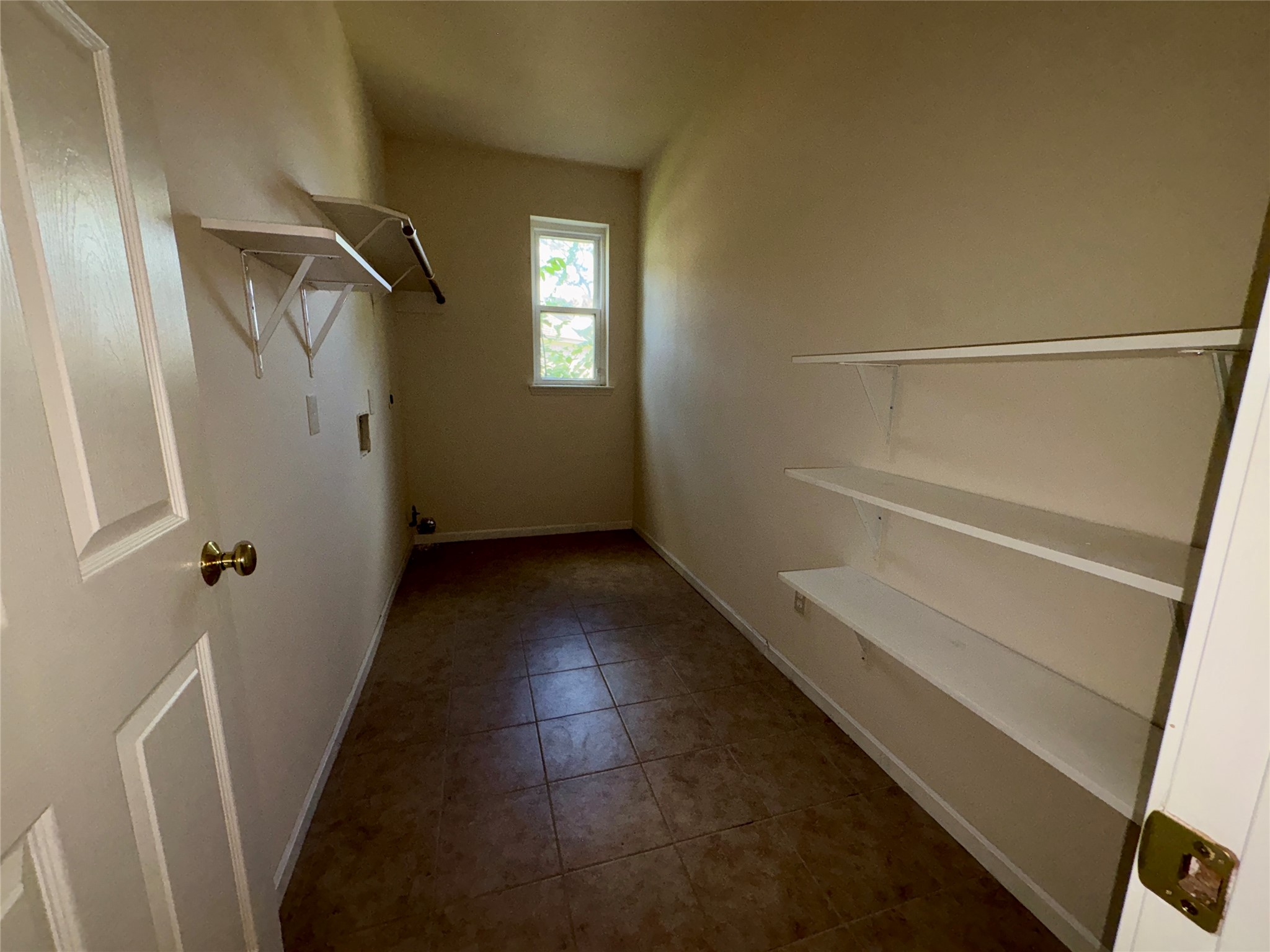 6203 Faulkner Ridge Drive Property Photo 9