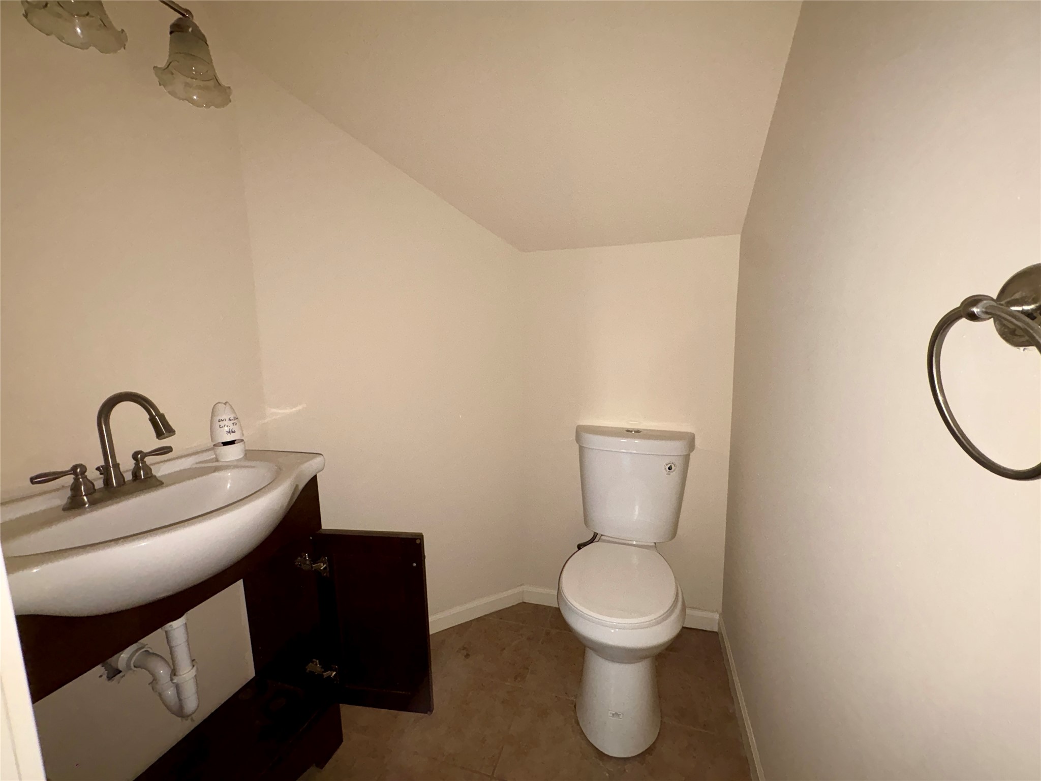 6203 Faulkner Ridge Drive Property Photo 10