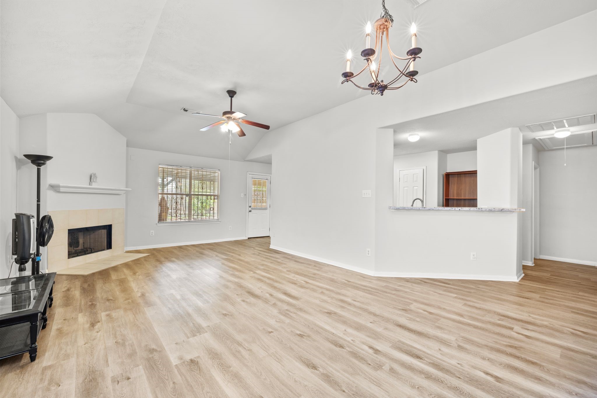 13722 Branford Greens Drive Property Photo 7