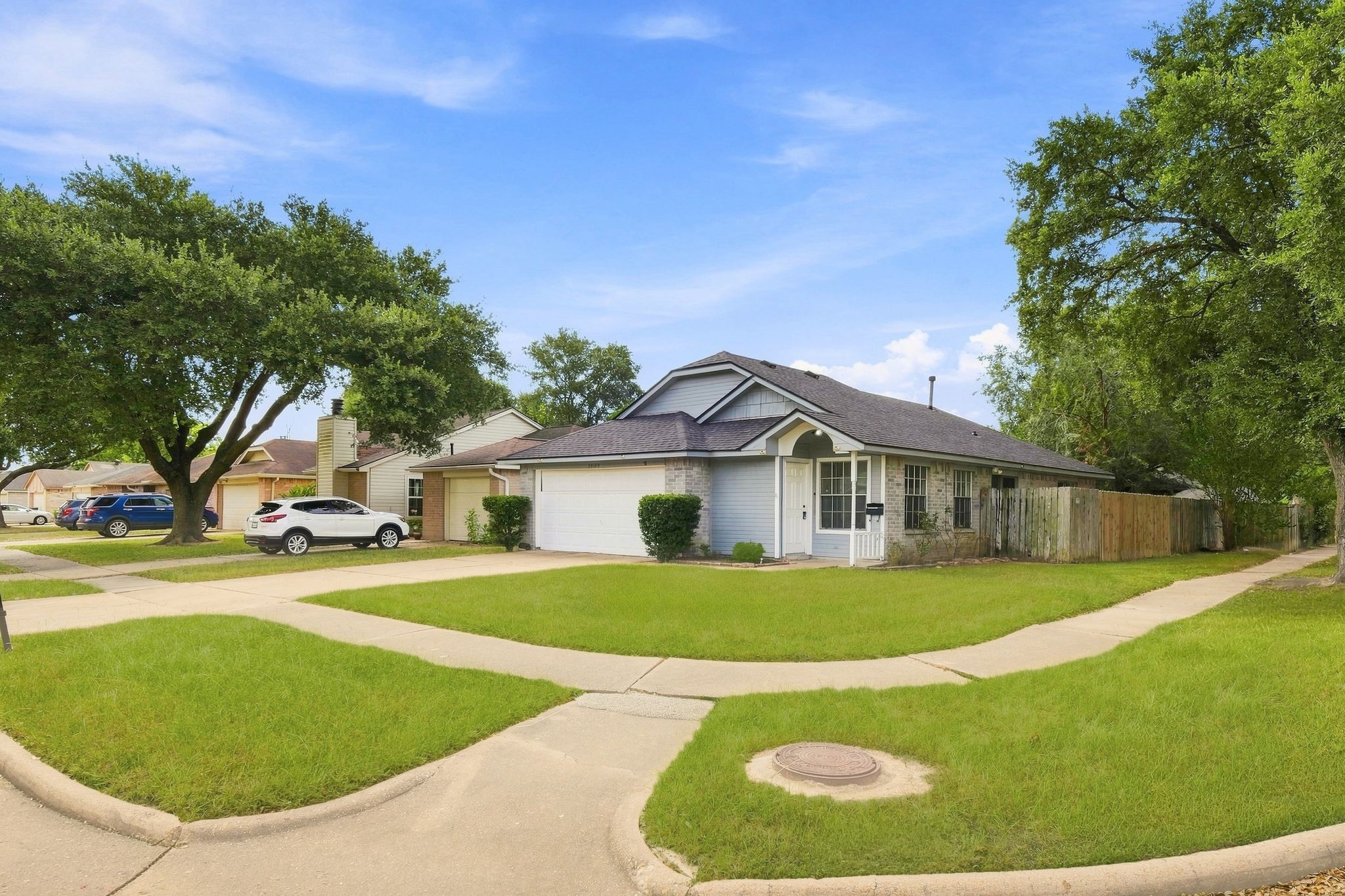 19459 Cypress Arbor Drive Drive Property Photo 3