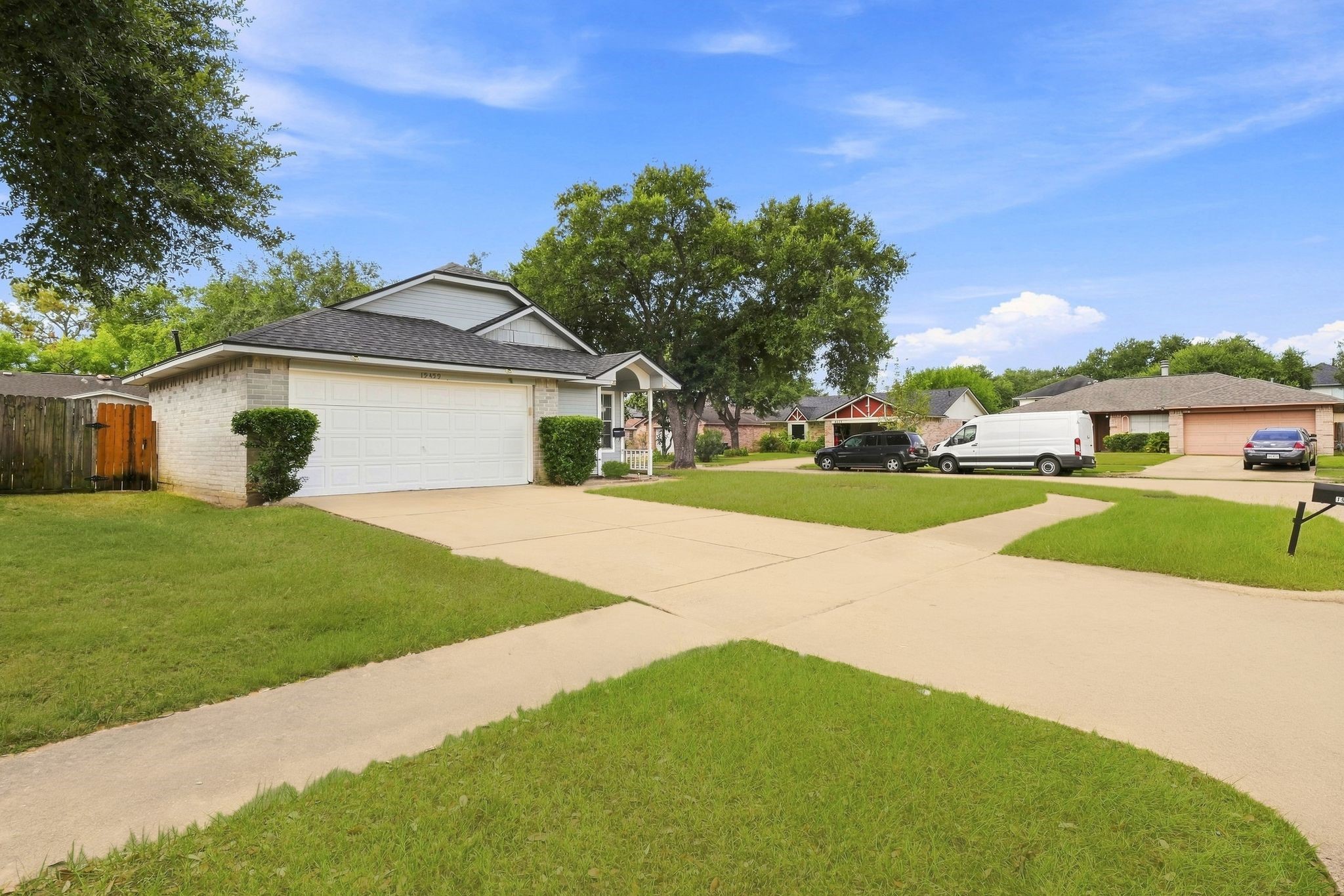 19459 Cypress Arbor Drive Drive Property Photo 4