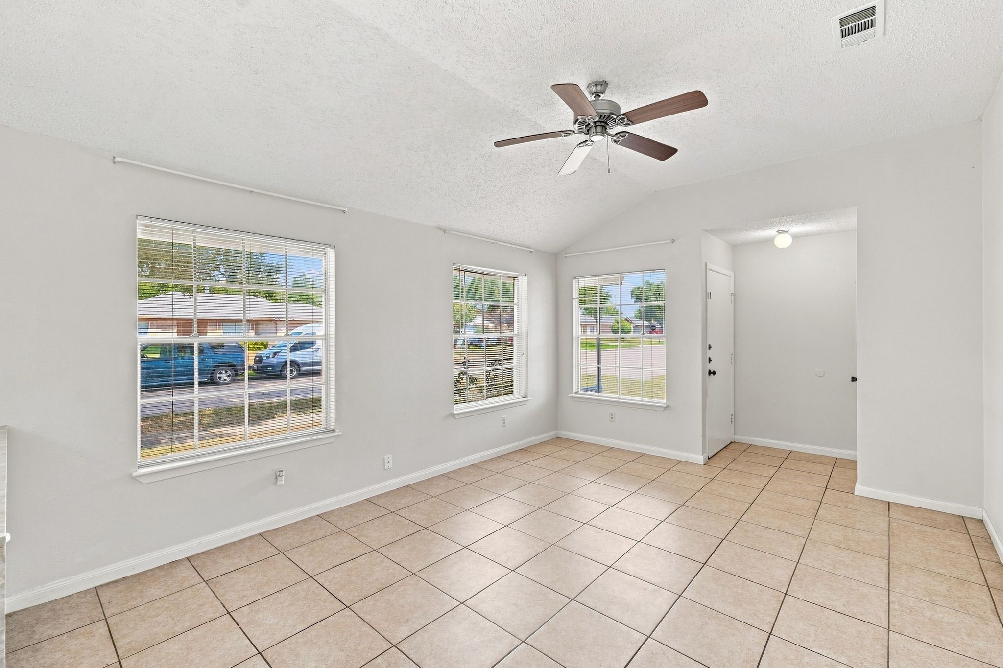 19459 Cypress Arbor Drive Drive Property Photo 6