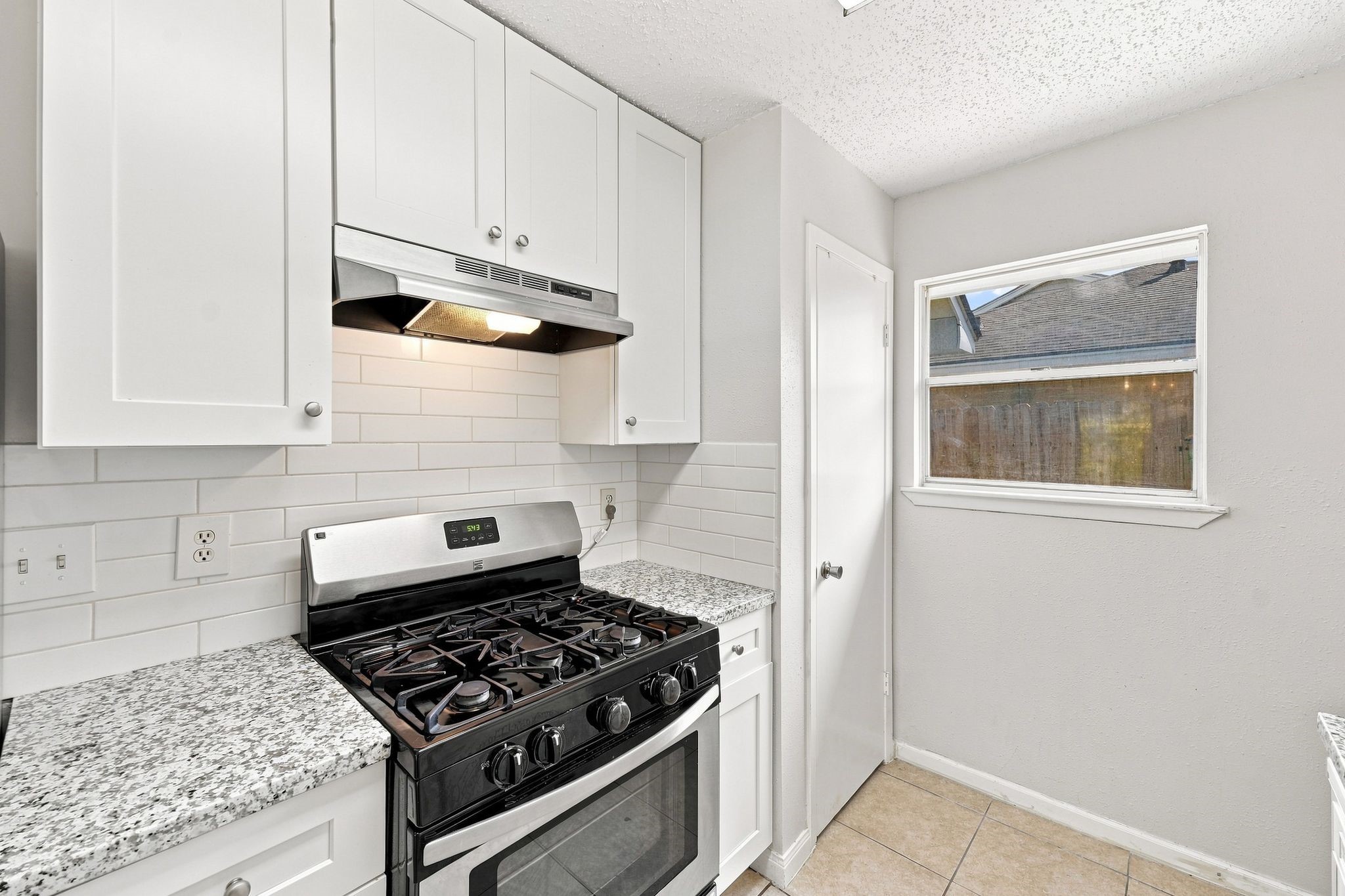 19459 Cypress Arbor Drive Drive Property Photo 14