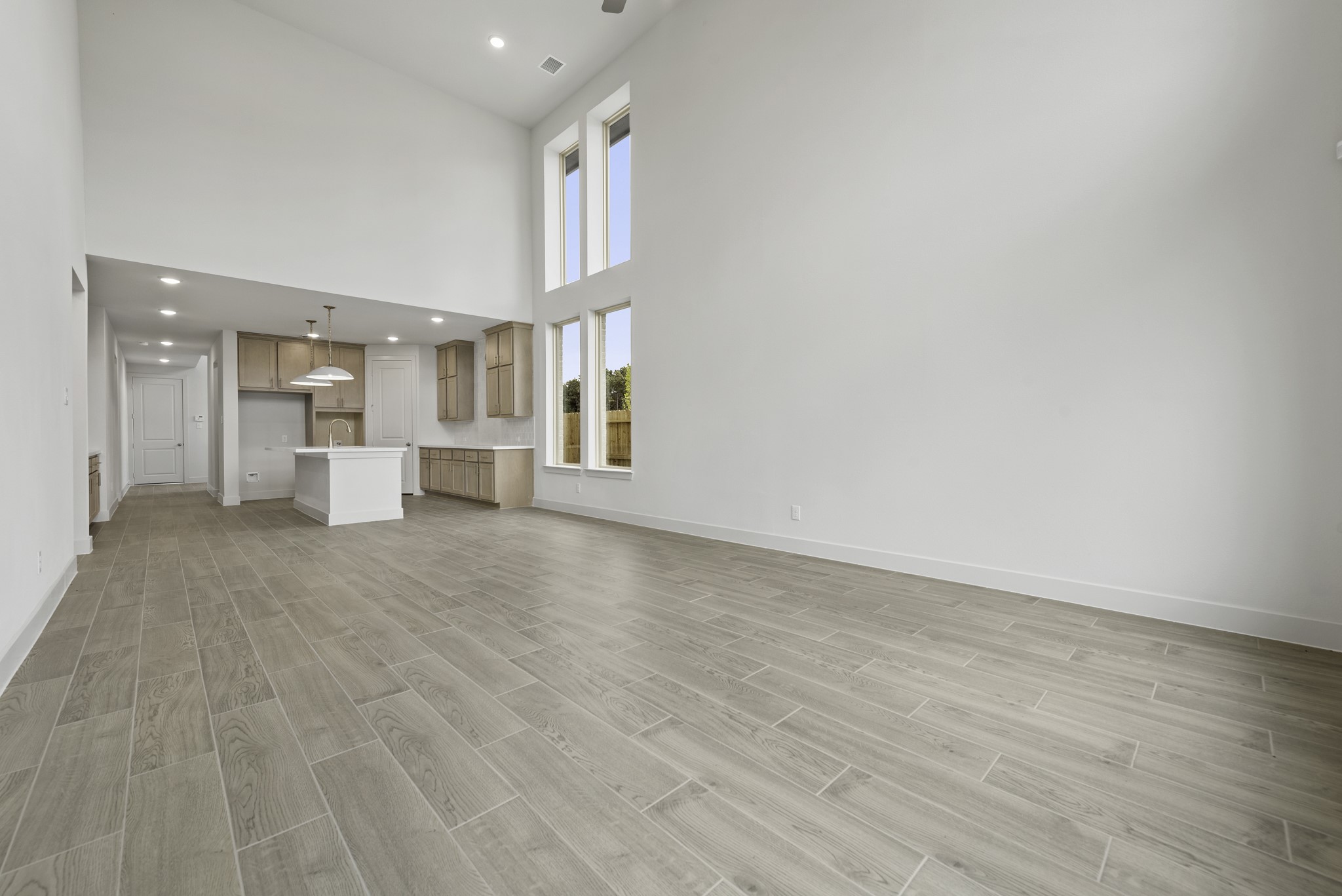 15714 Juliet Court Property Photo 10