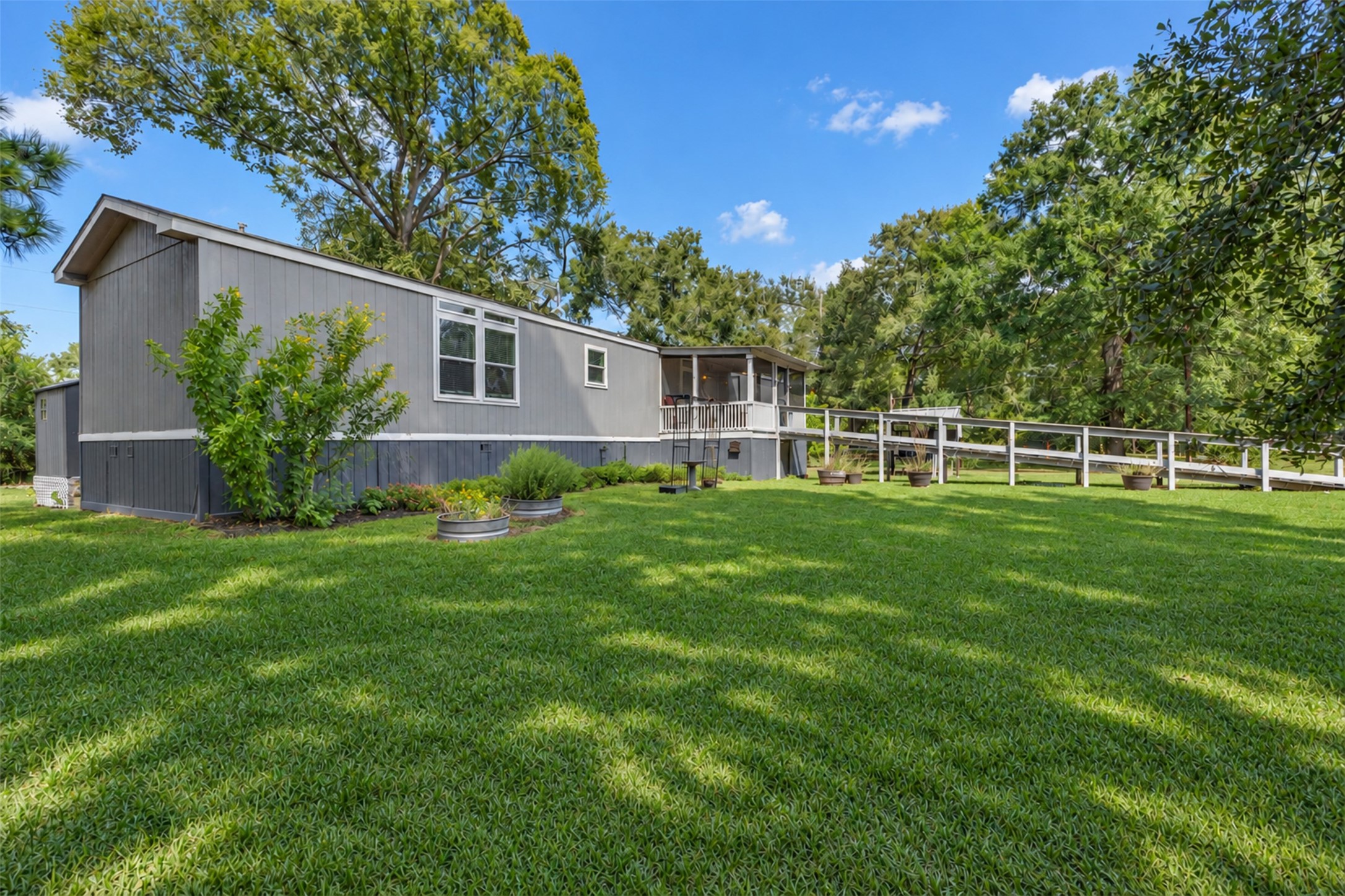 20403 Angeli Drive Property Photo 41