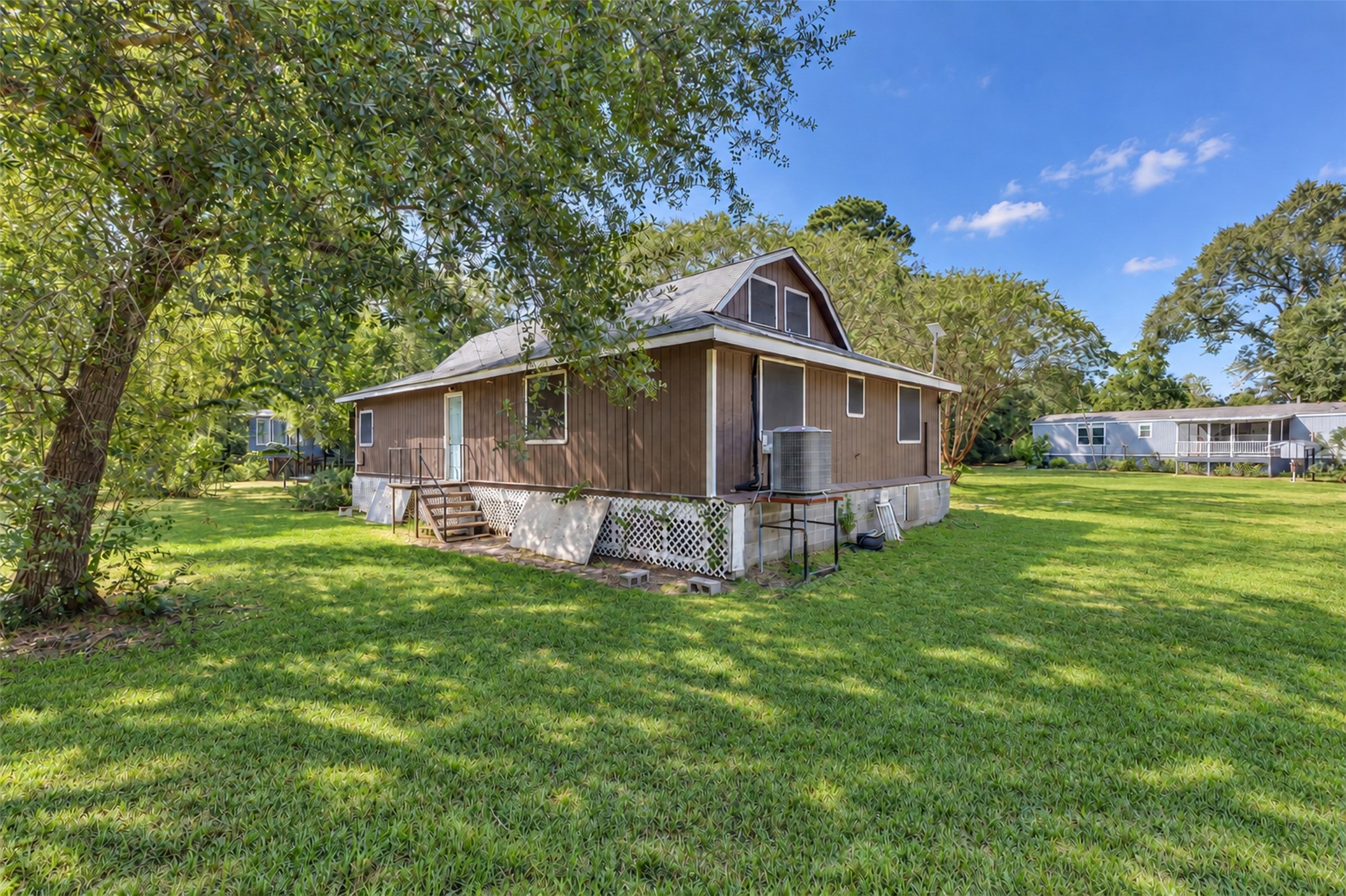 20403 Angeli Drive Property Photo 49